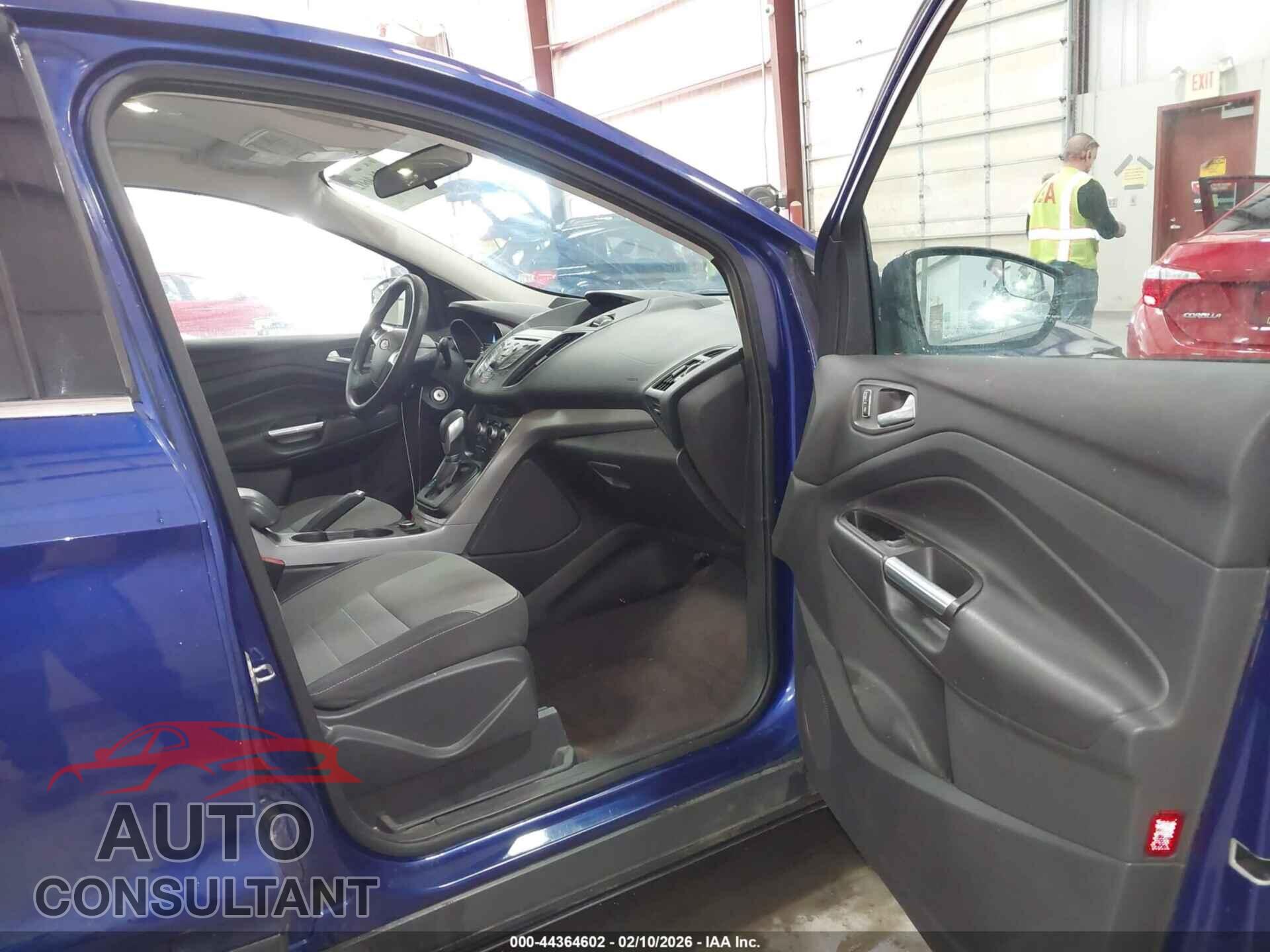 FORD ESCAPE 2014 - 1FMCU9GX4EUD10382