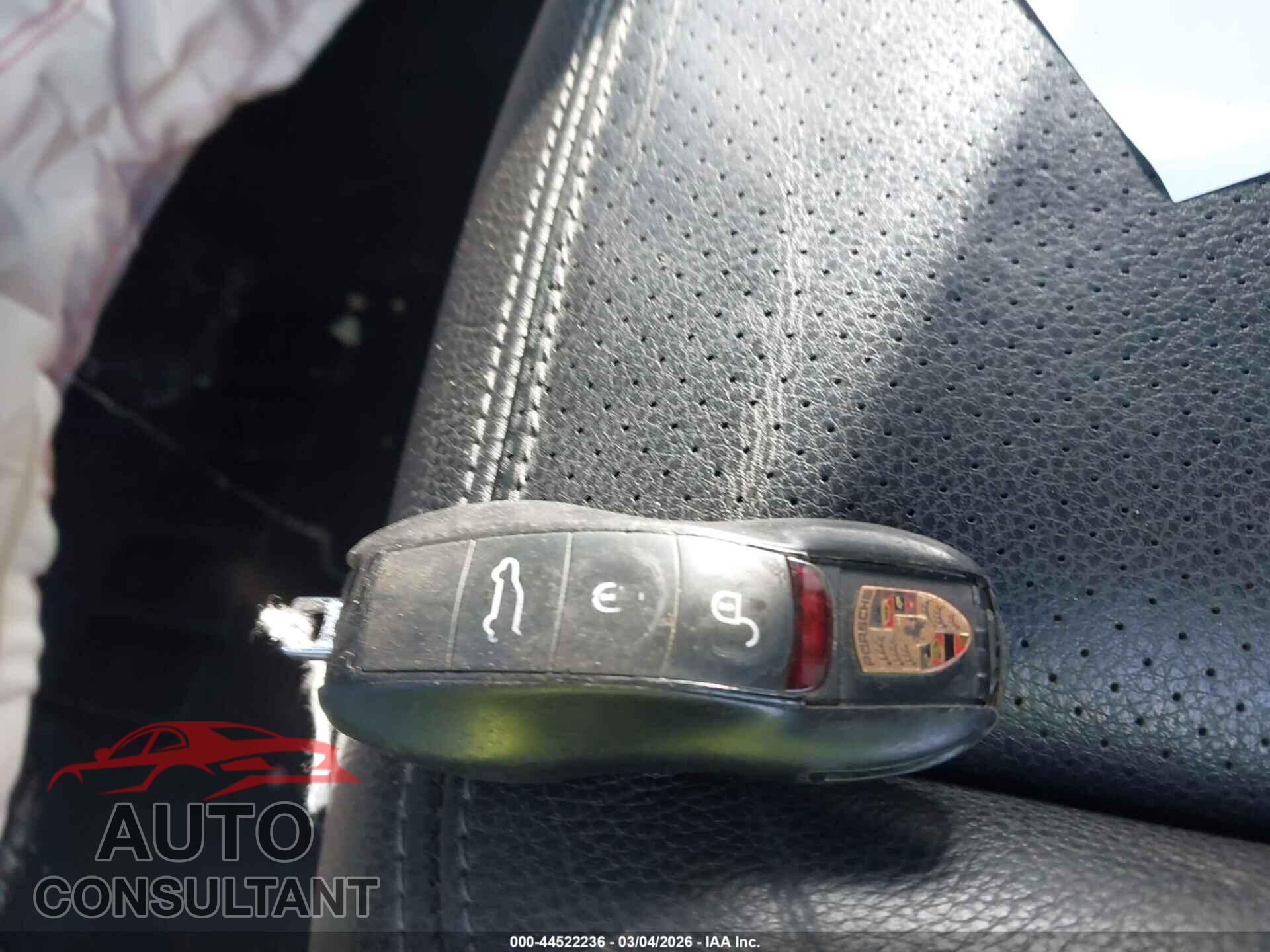 PORSCHE CAYENNE 2011 - WP1AA2A26BLA03305