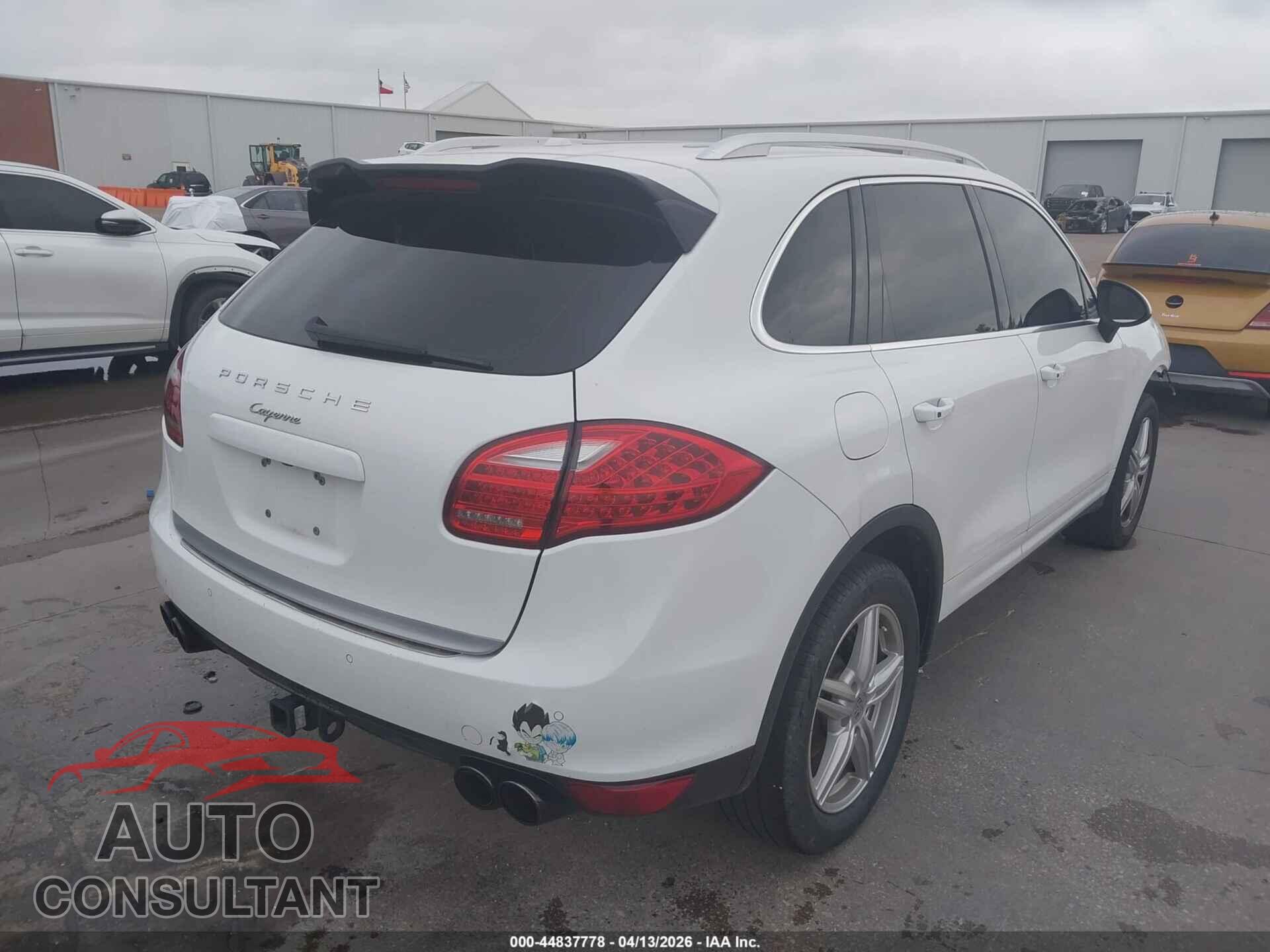 PORSCHE CAYENNE 2012 - WP1AA2A2XCLA08413