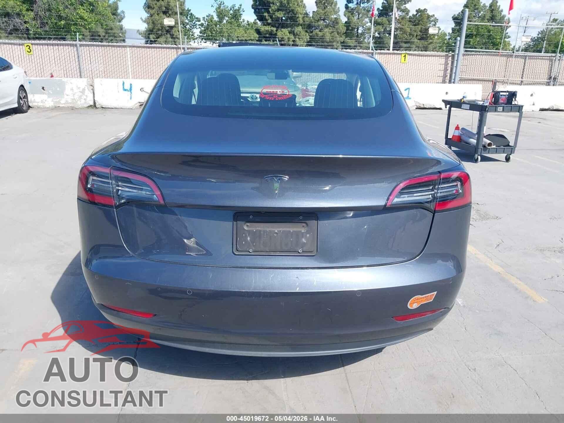 TESLA MODEL 3 2019 - 5YJ3E1EA1KF480320