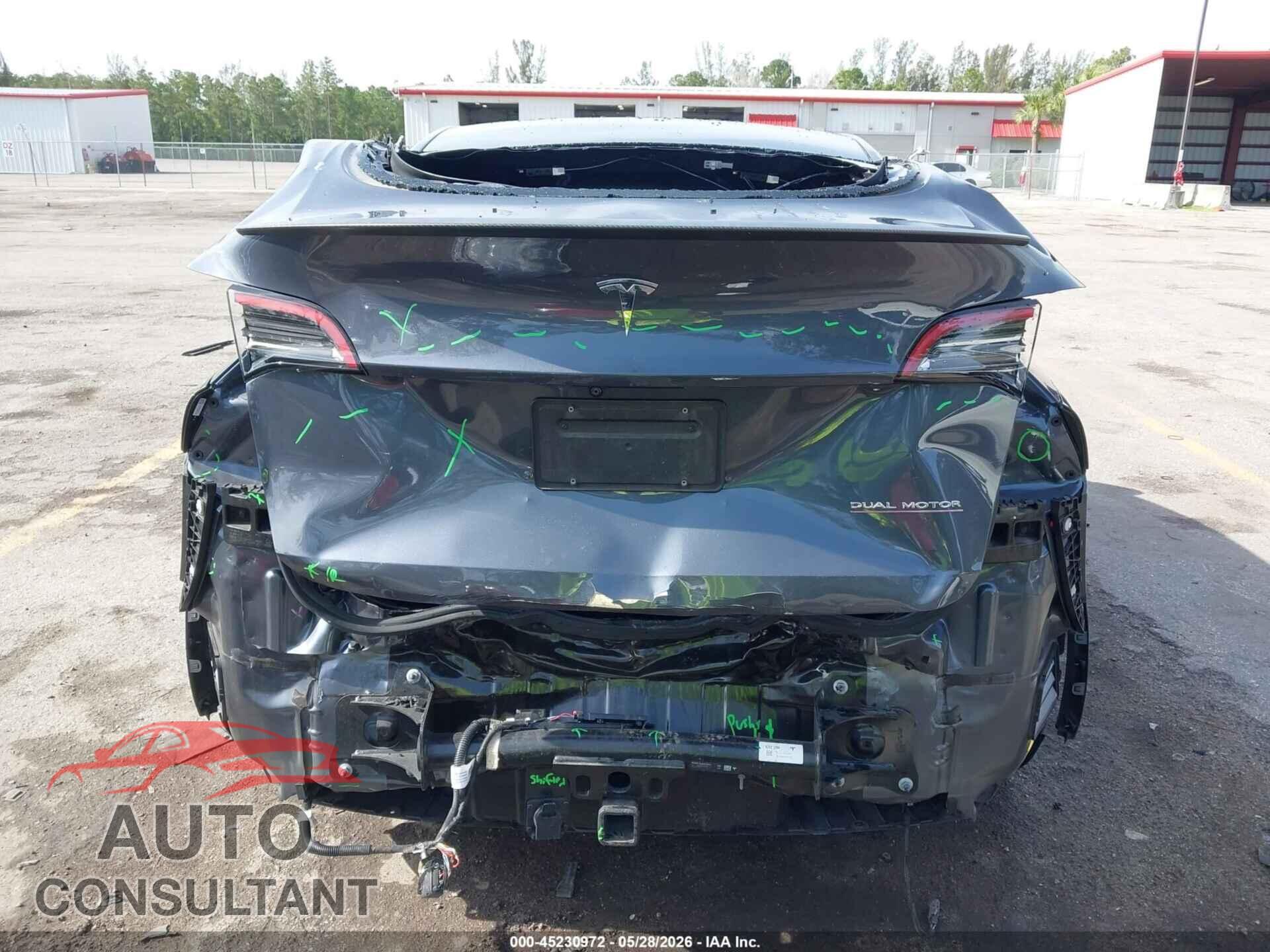 TESLA MODEL Y 2022 - 7SAYGDEF6NF533520