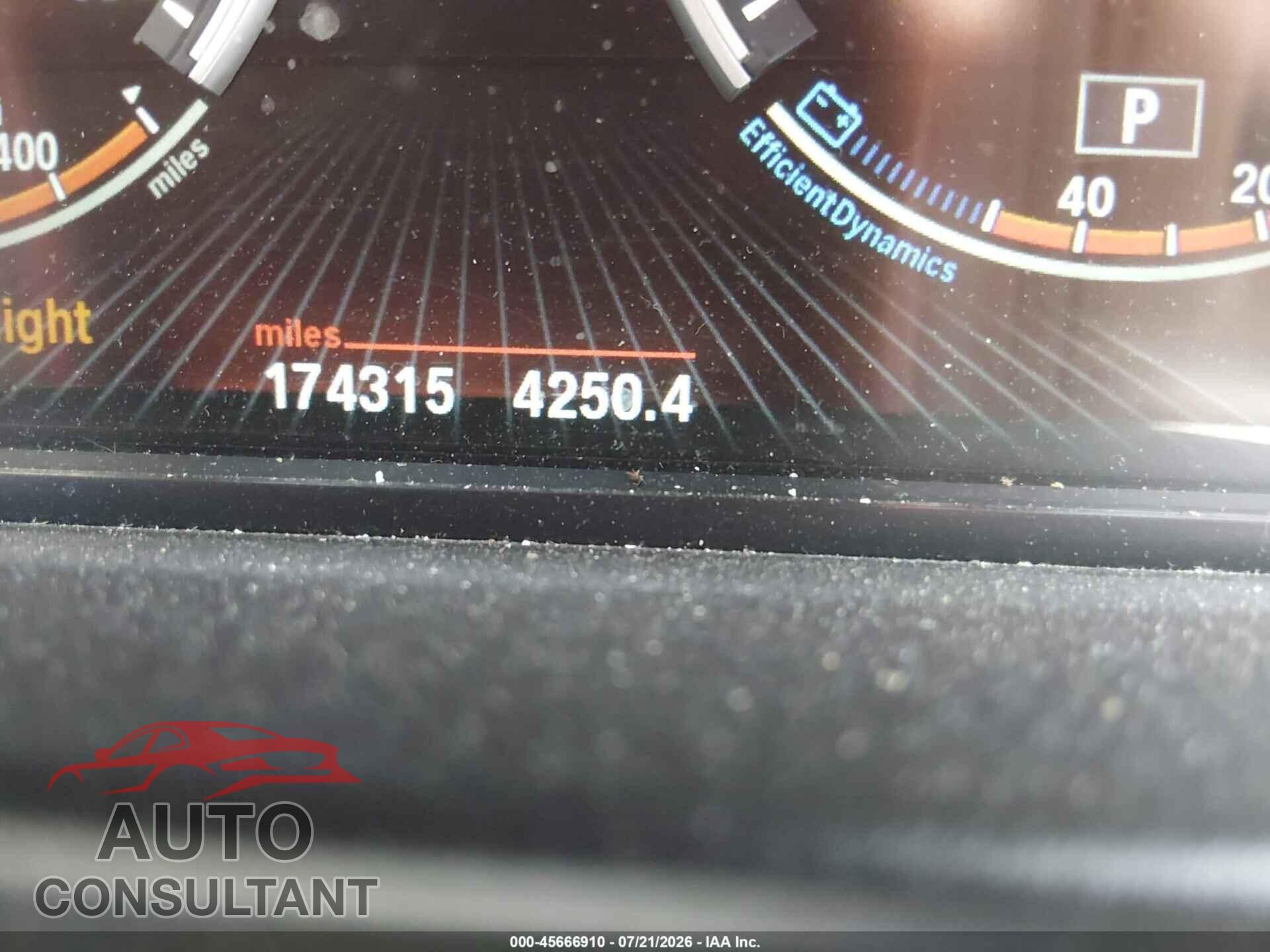 BMW 528I 2015 - WBA5A7C58FD628390