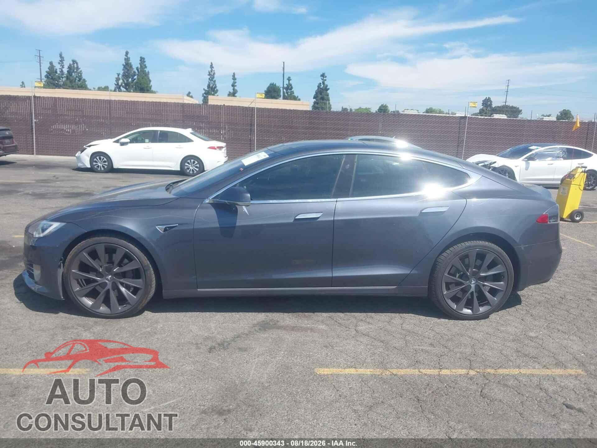 TESLA MODEL S 2018 - 5YJSA1E20JF282987