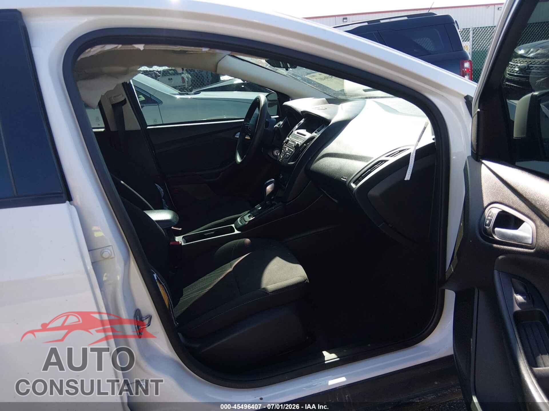 FORD FOCUS 2016 - 1FADP3F20GL285272