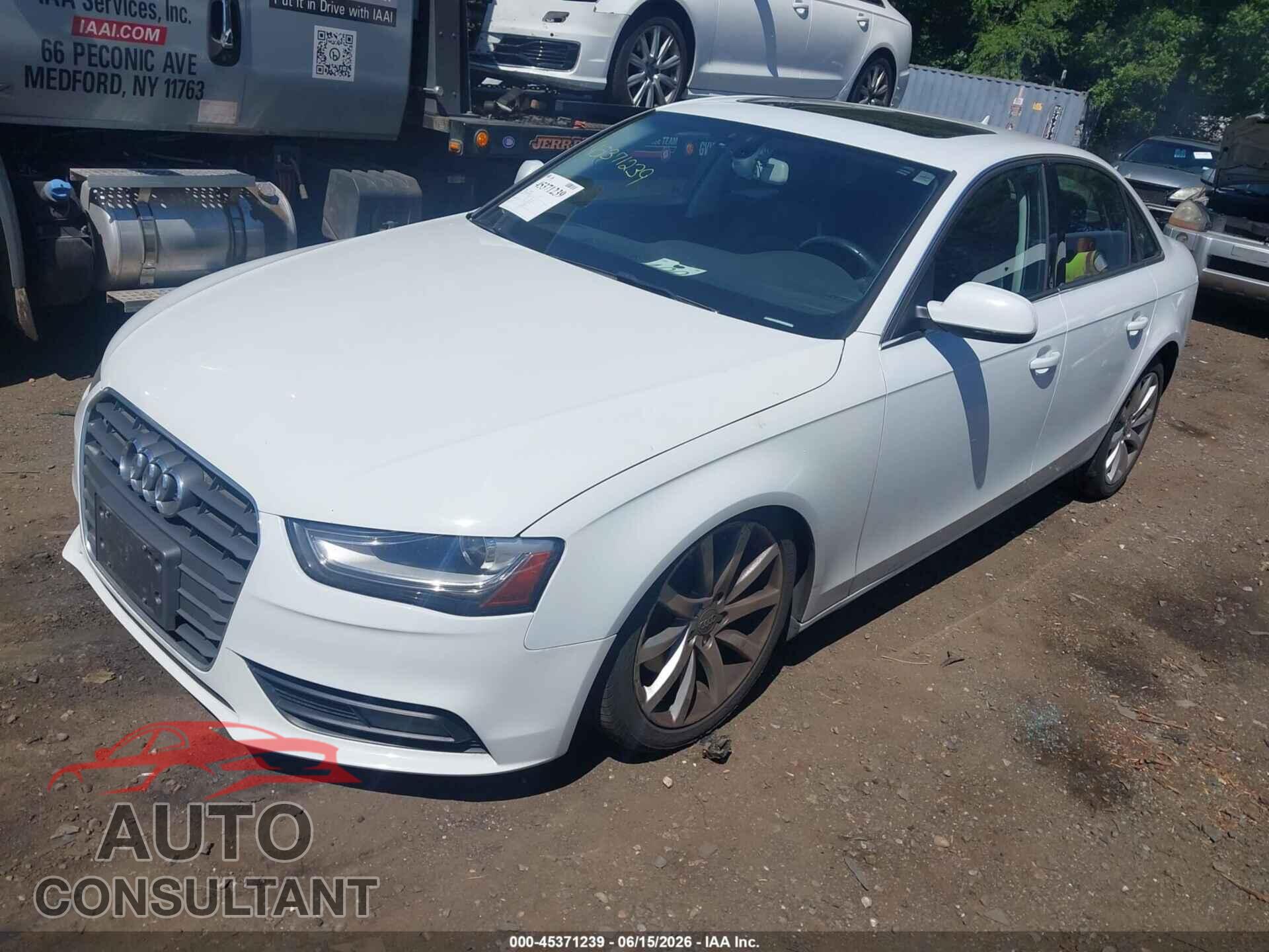AUDI A4 2013 - WAUBFAFL7DN026681