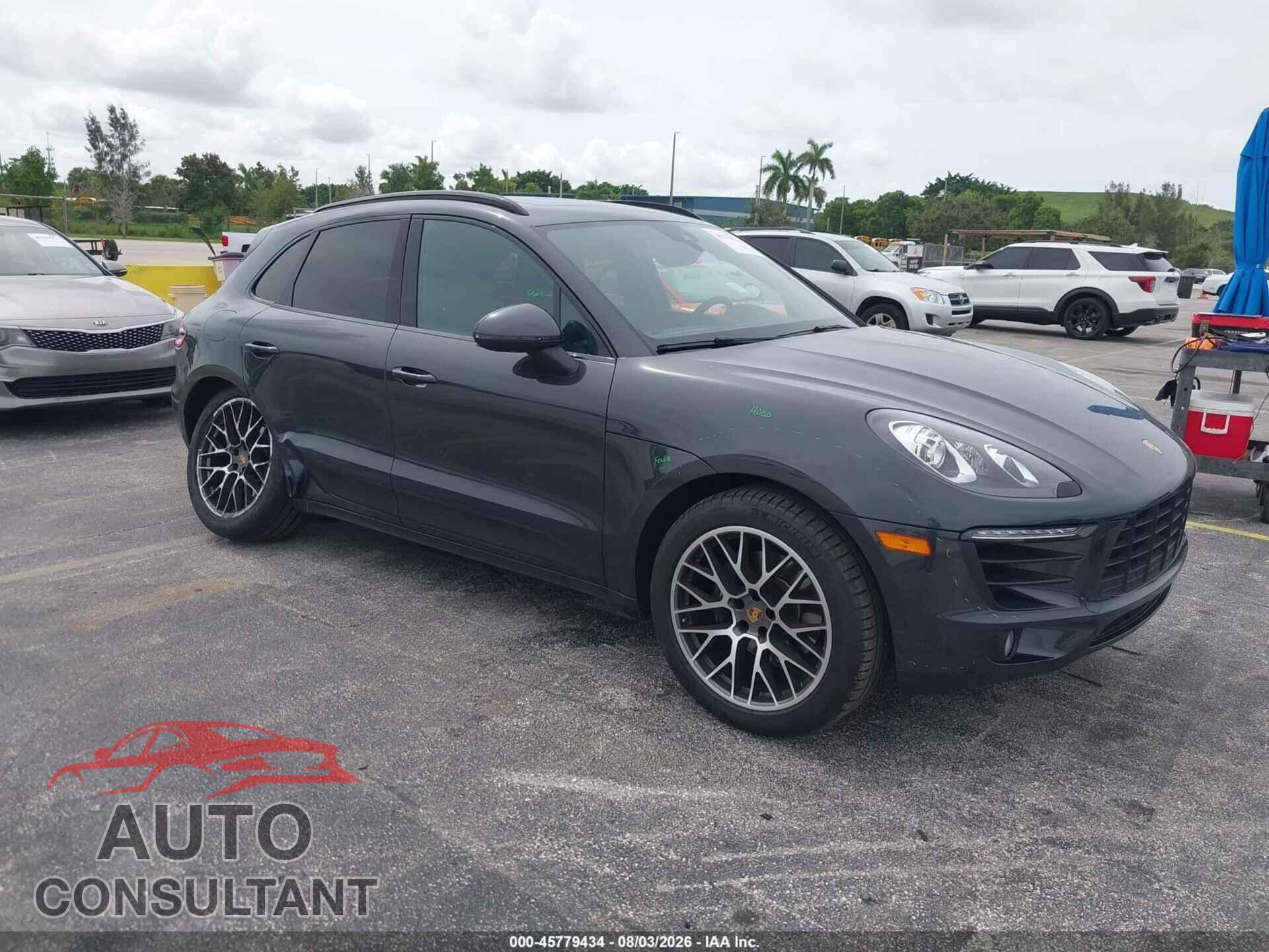 PORSCHE MACAN 2018 - WP1AA2A53JLB19733