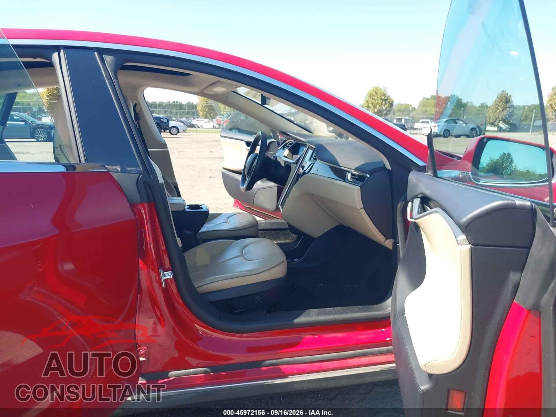 TESLA MODEL S 2013 - 5YJSA1CPXDFP09546