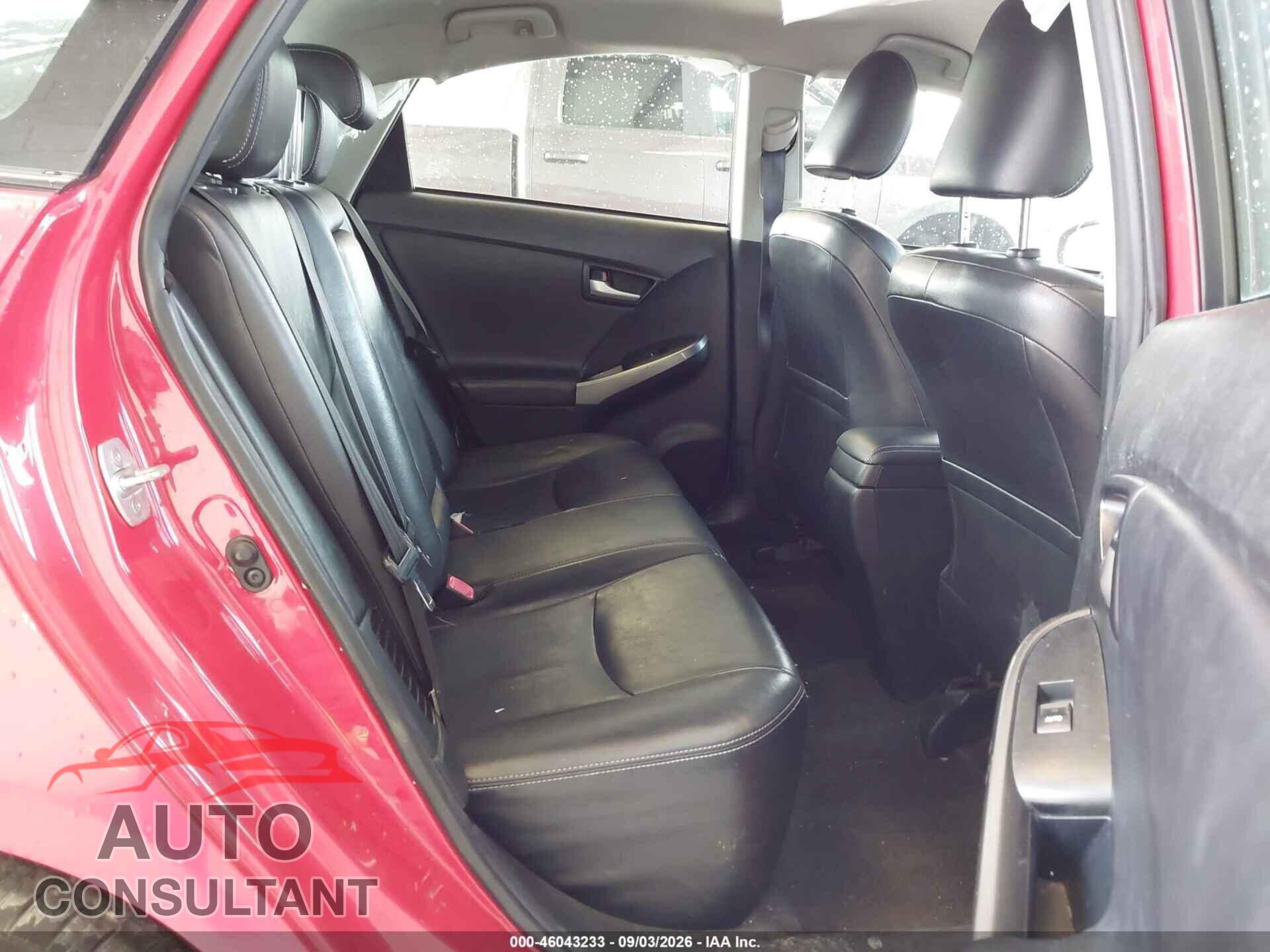 TOYOTA PRIUS 2015 - JTDKN3DU3F0399228