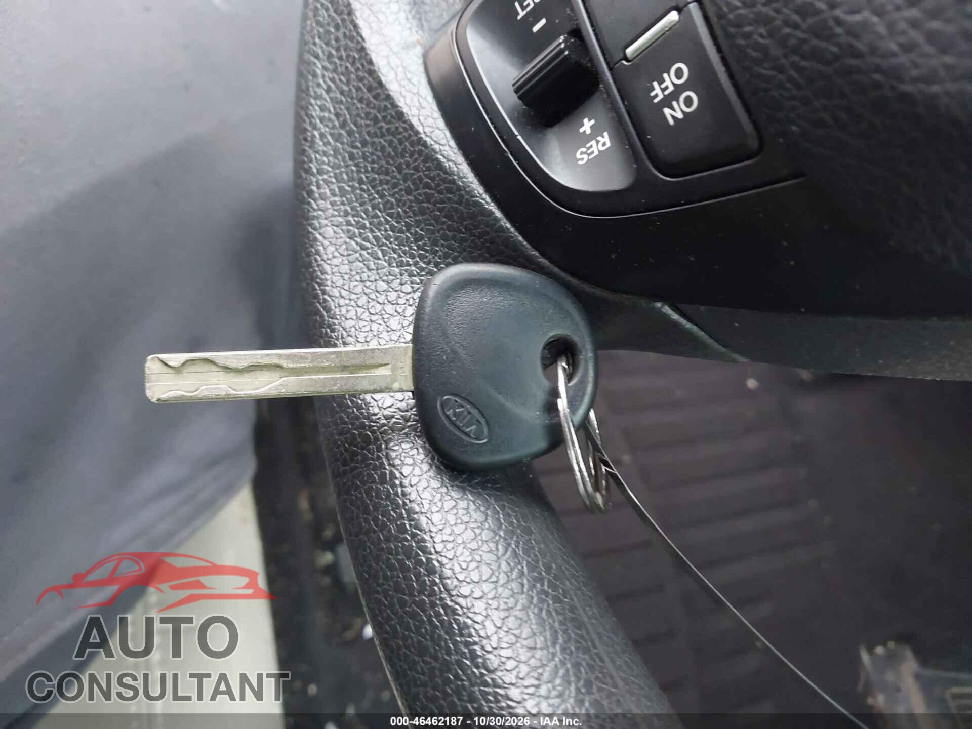 KIA OPTIMA 2011 - KNAGM4A73B5132047