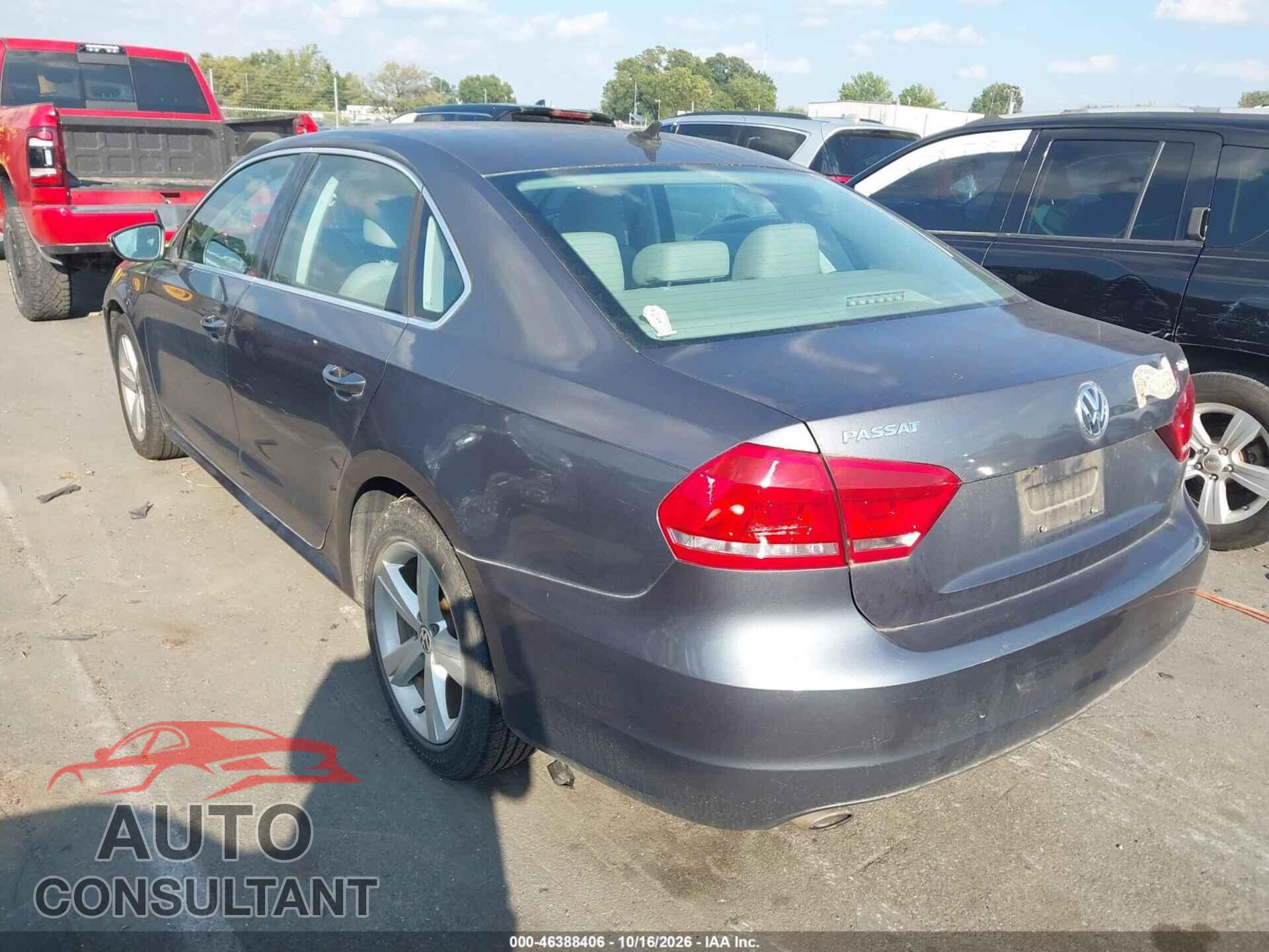 VOLKSWAGEN PASSAT 2012 - 1VWBN7A37CC025490