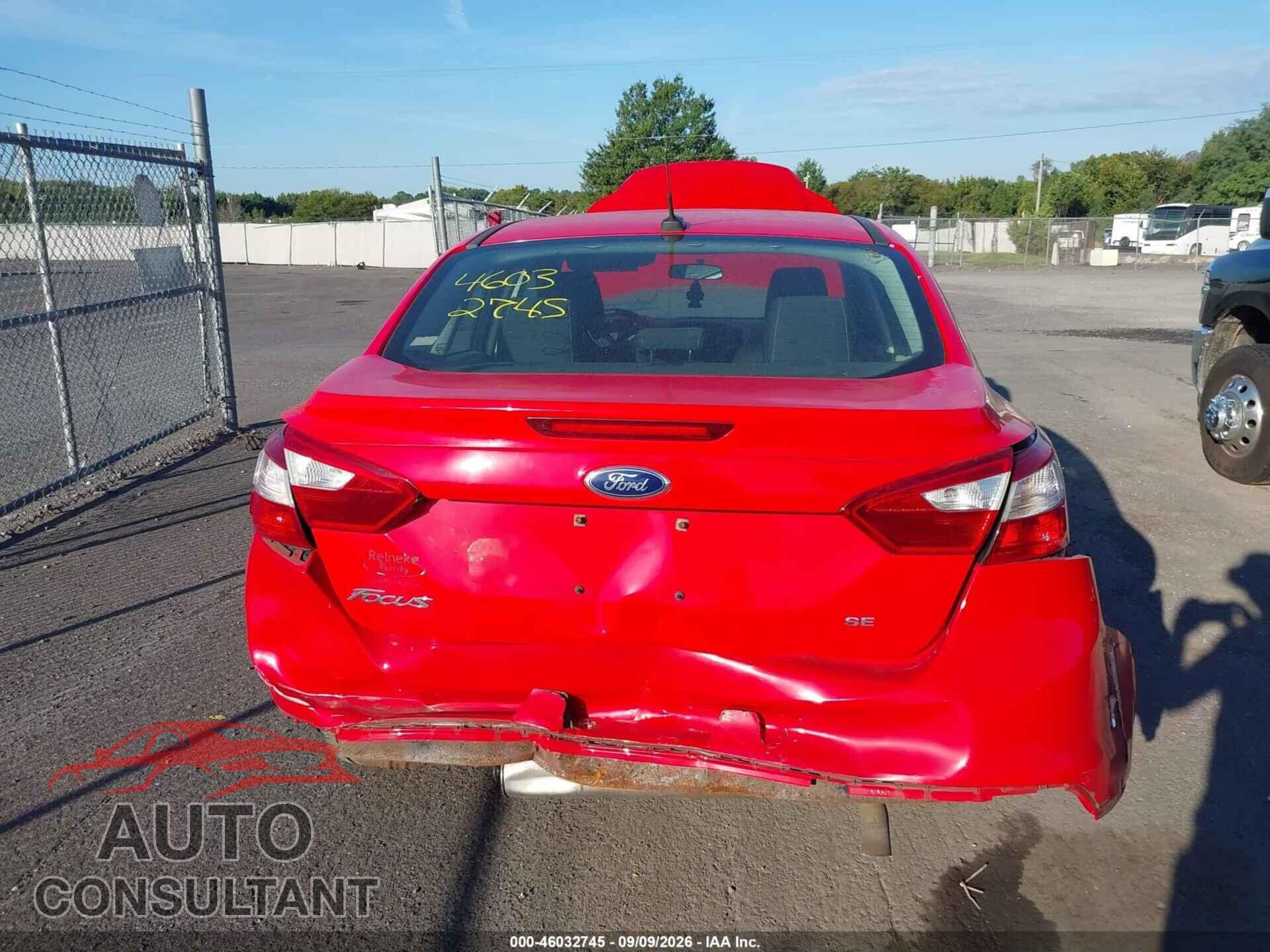 FORD FOCUS 2012 - 1FAHP3F28CL347111