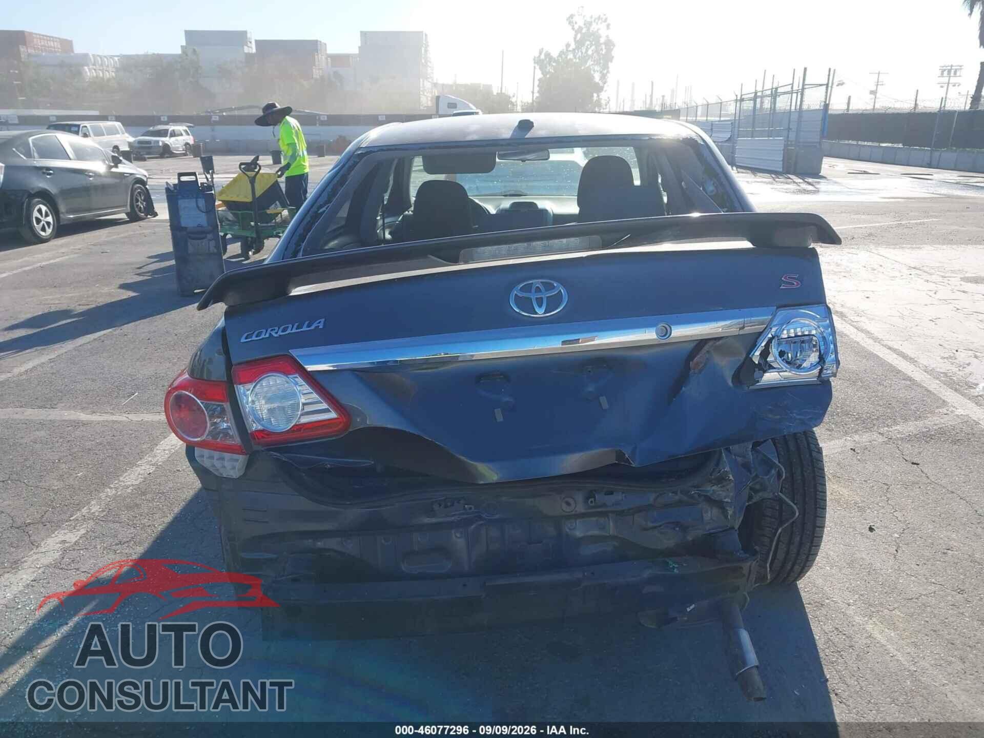 TOYOTA COROLLA 2012 - 2T1BU4EEXCC809721