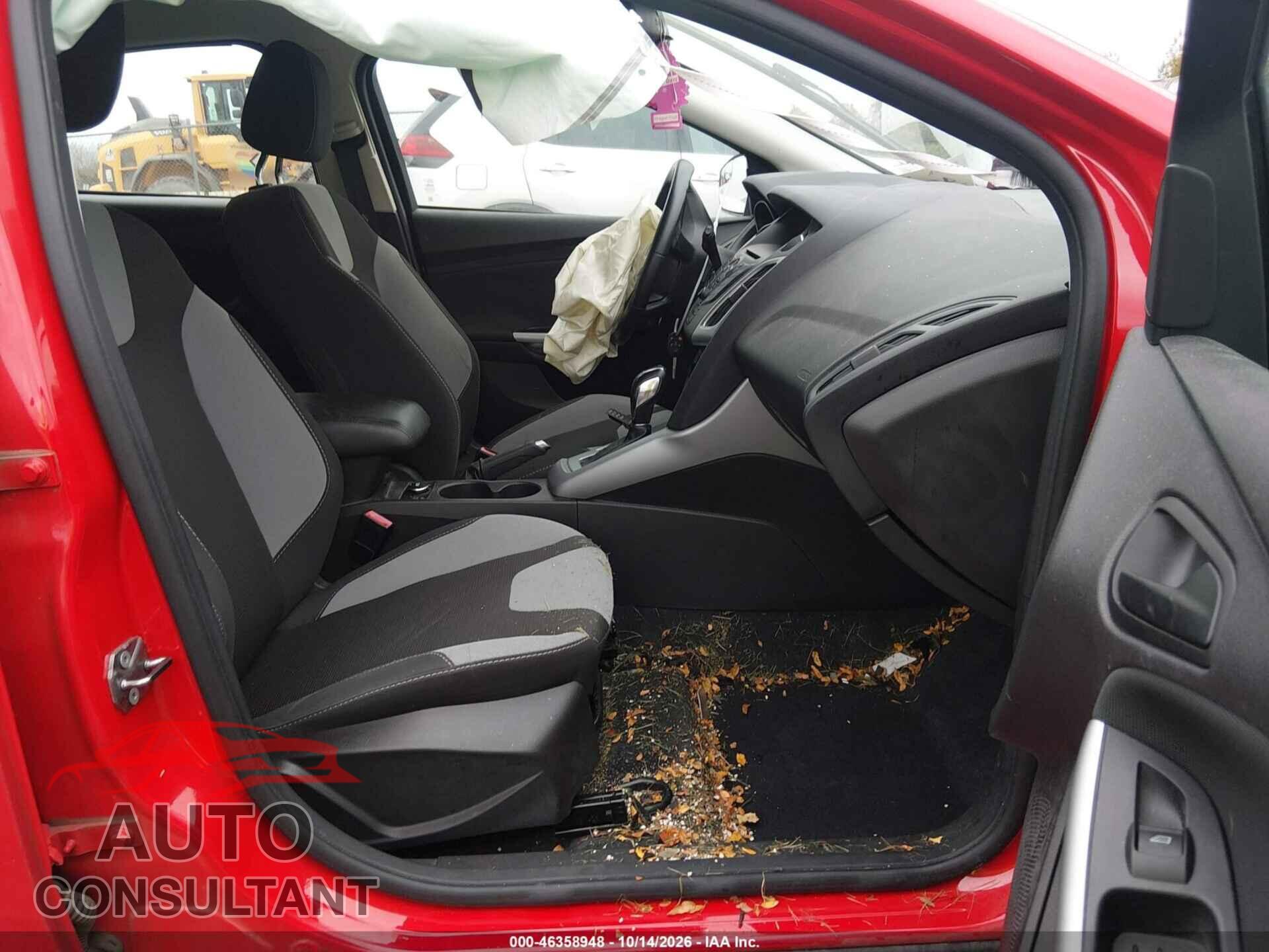 FORD FOCUS 2012 - 1FAHP3K26CL335433