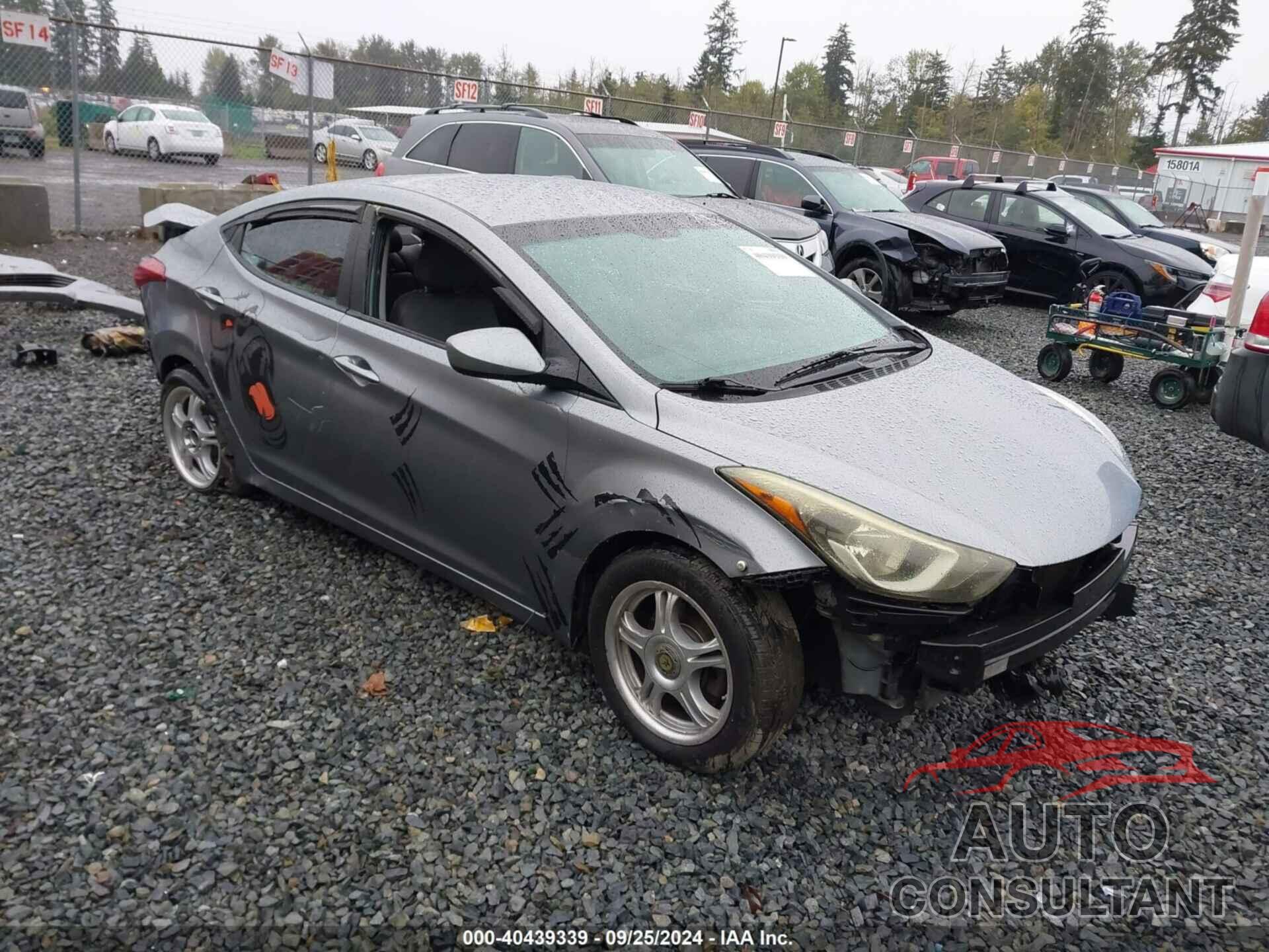 HYUNDAI ELANTRA 2016 - 5NPDH4AE8GH782380