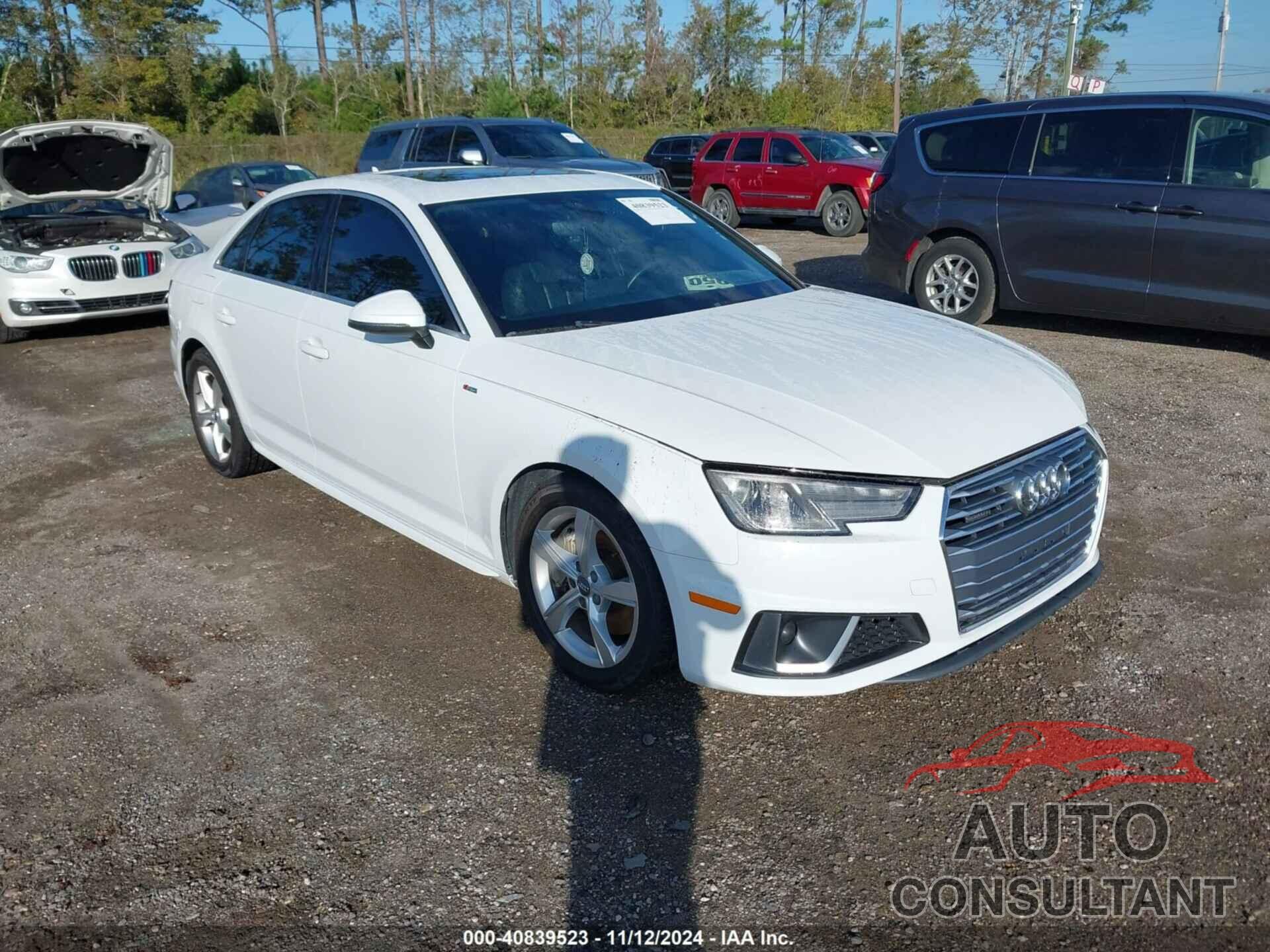 AUDI A4 2019 - WAUDNAF40KA096953