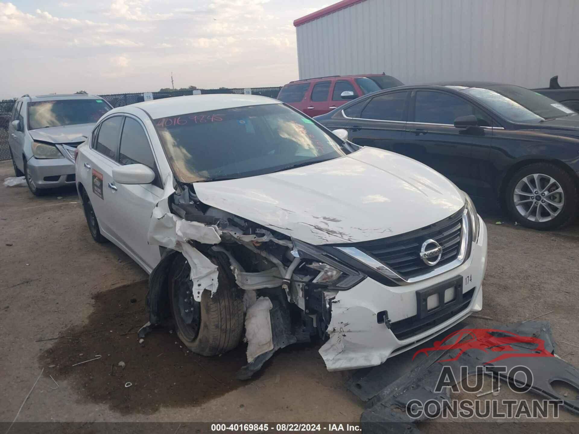 NISSAN ALTIMA 2018 - 1N4AL3AP2JC233246