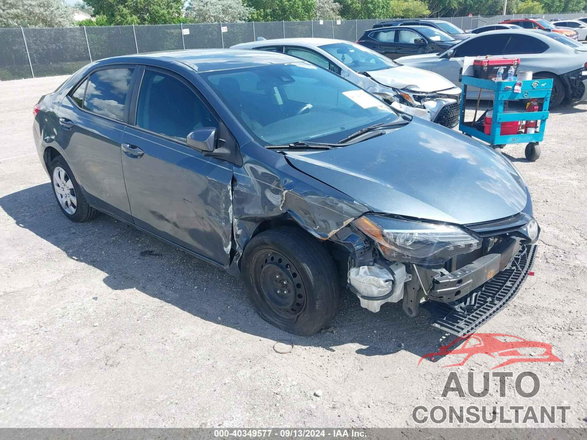 TOYOTA COROLLA 2018 - 5YFBURHE2JP812005