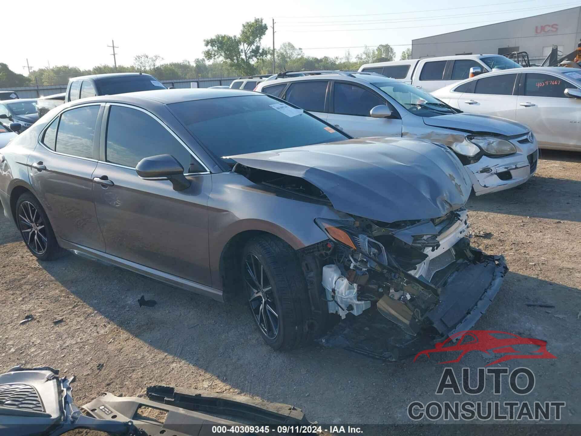 TOYOTA CAMRY 2024 - 4T1G11AK7RU263590