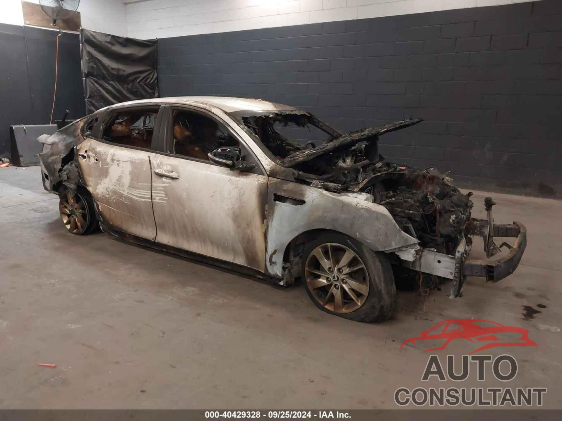 KIA OPTIMA 2016 - KNAGT4L31G5104624