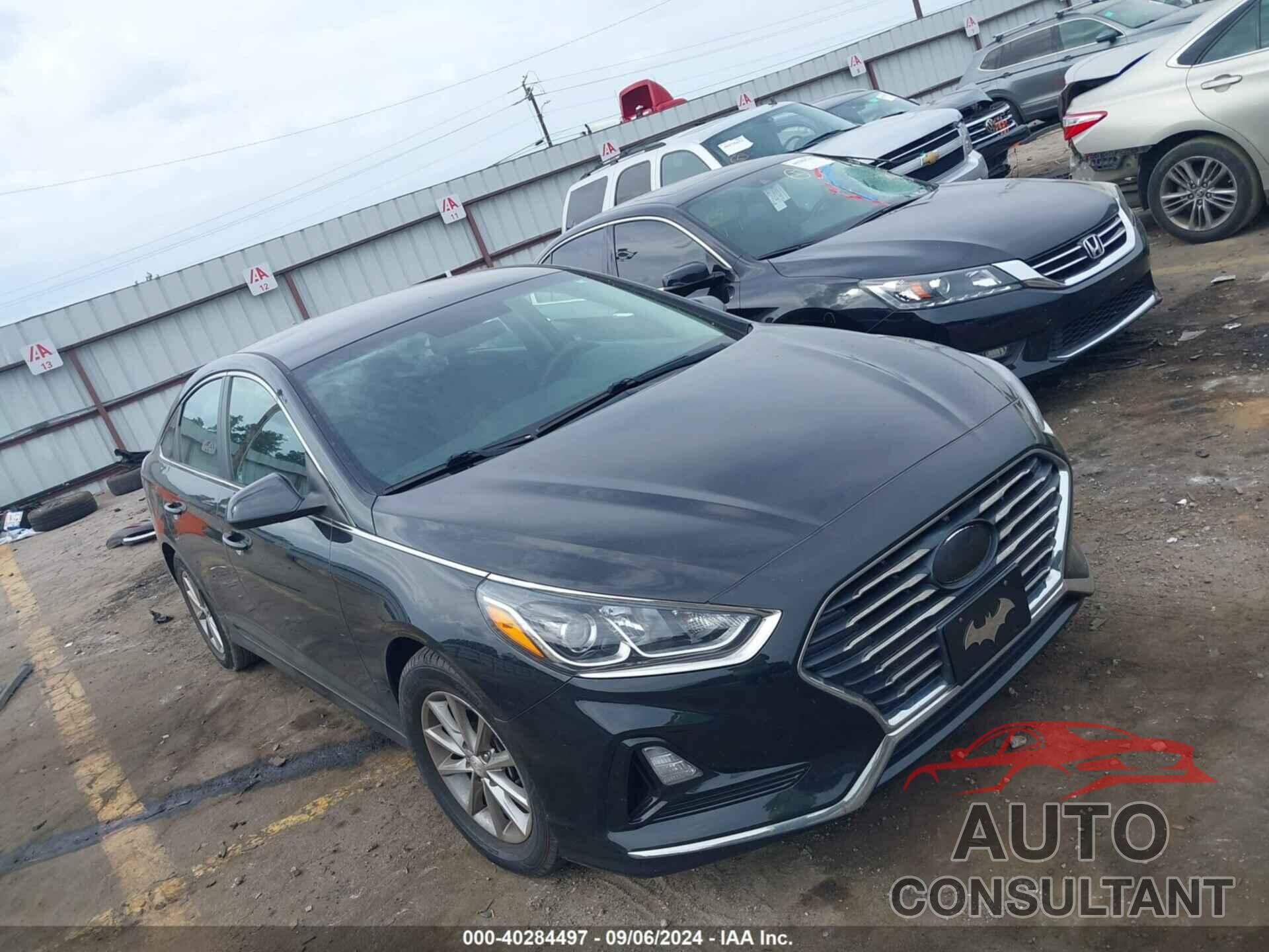 HYUNDAI SONATA 2018 - 5NPE24AF4JH620199