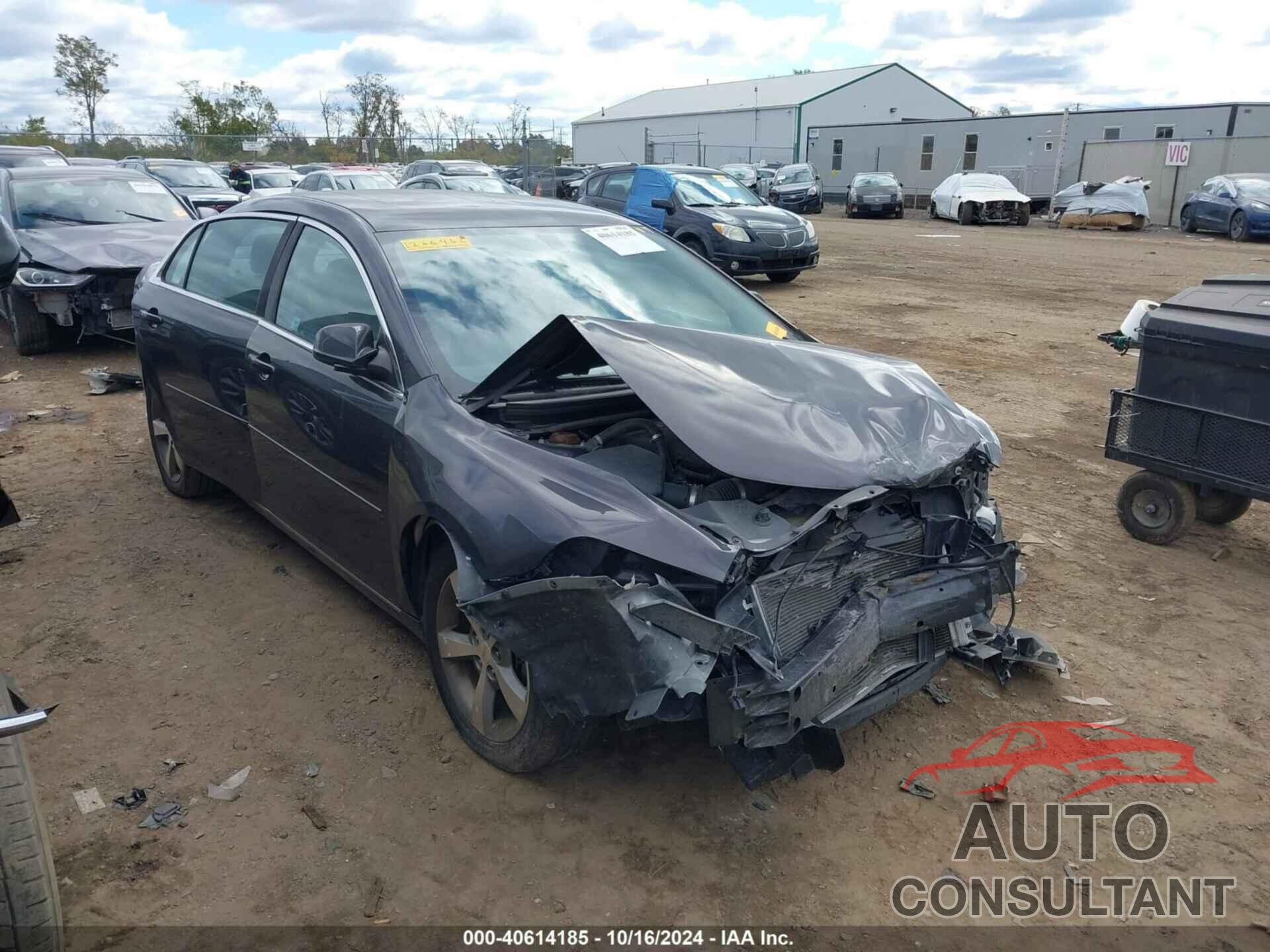 CHEVROLET MALIBU 2011 - 1G1ZC5E16BF266466