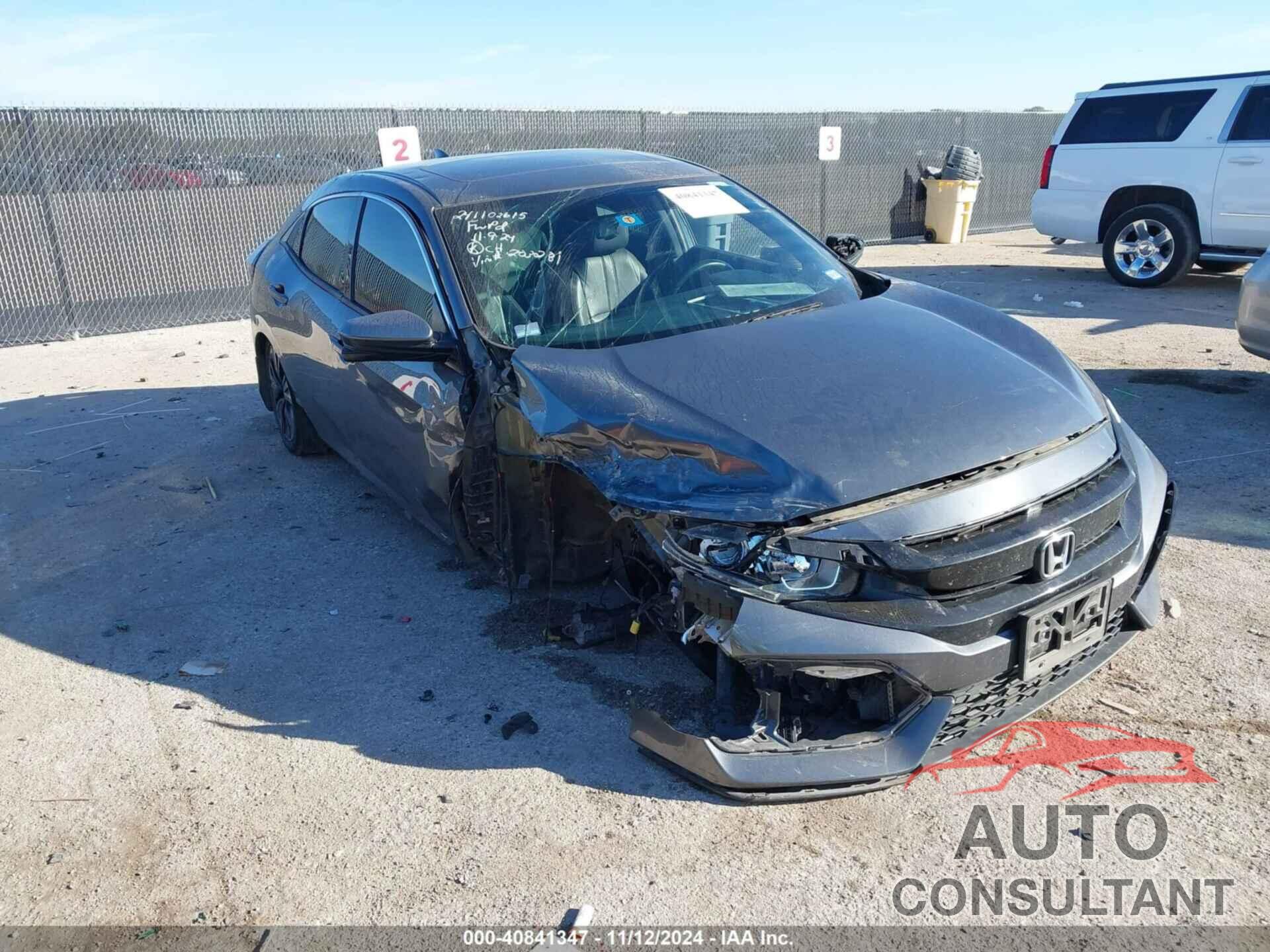 HONDA CIVIC 2019 - SHHFK7H83KU203281