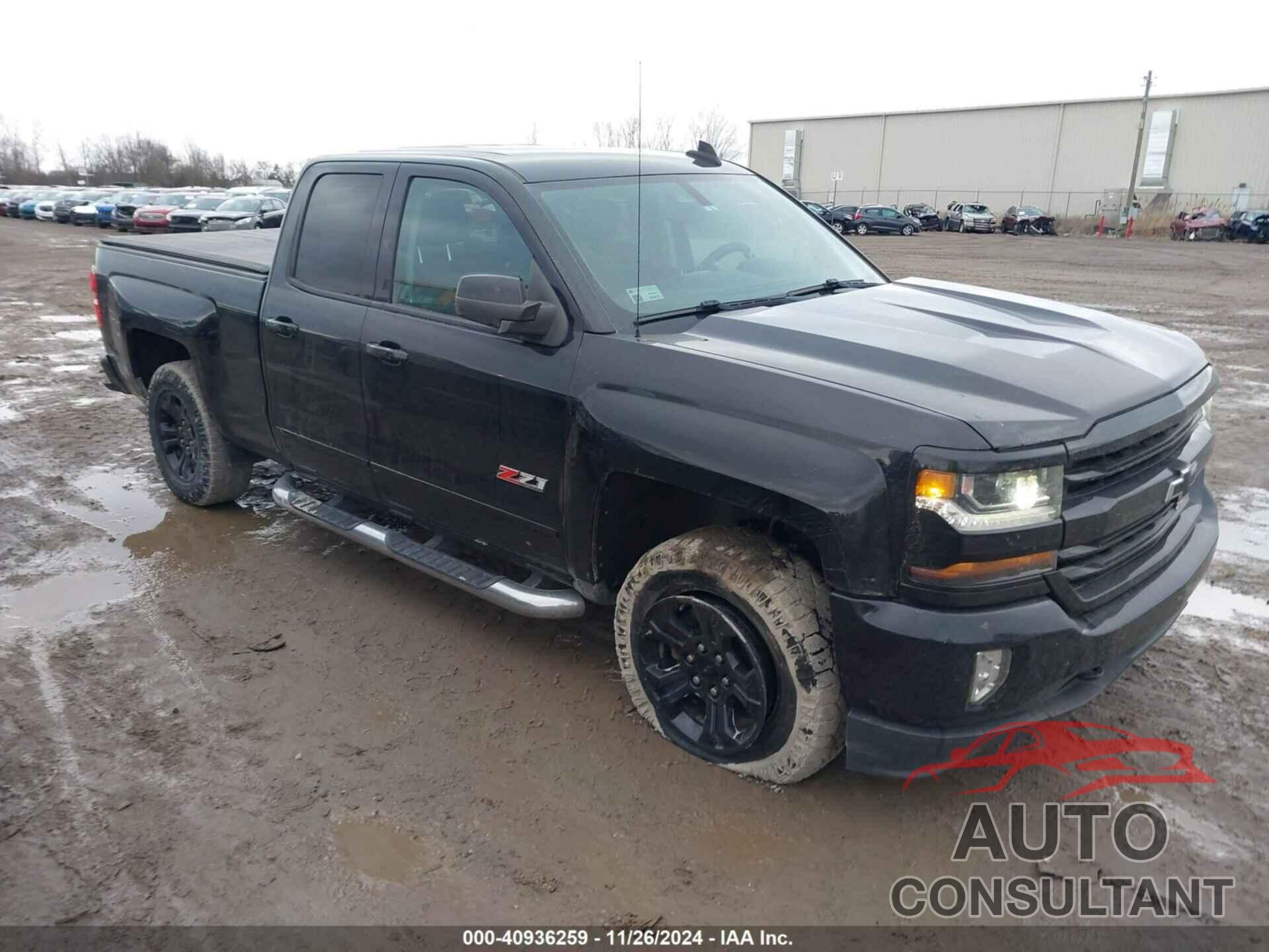 CHEVROLET SILVERADO 1500 2018 - 1GCVKREC7JZ121502