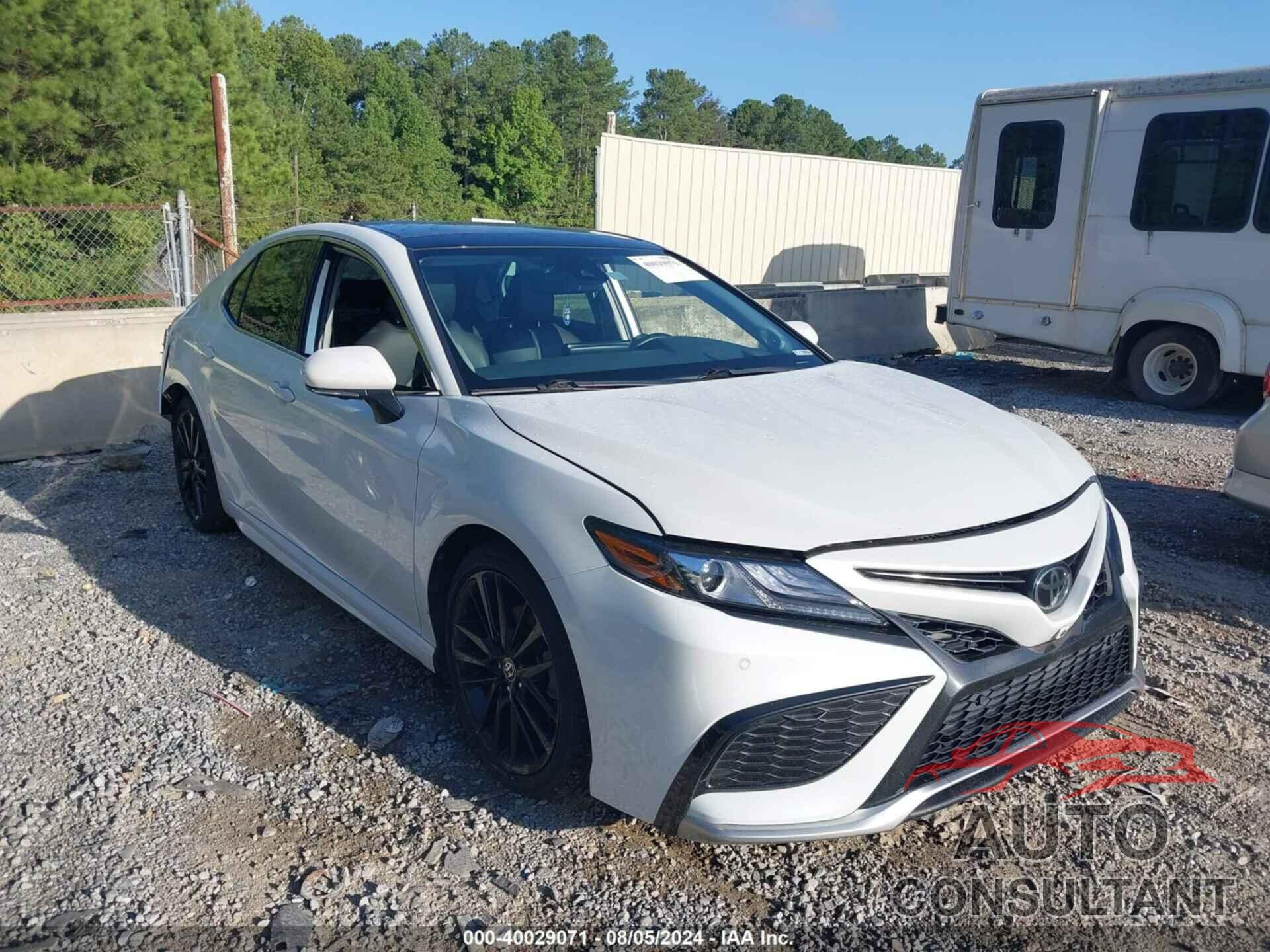 TOYOTA CAMRY 2021 - 4T1KZ1AK9MU050992