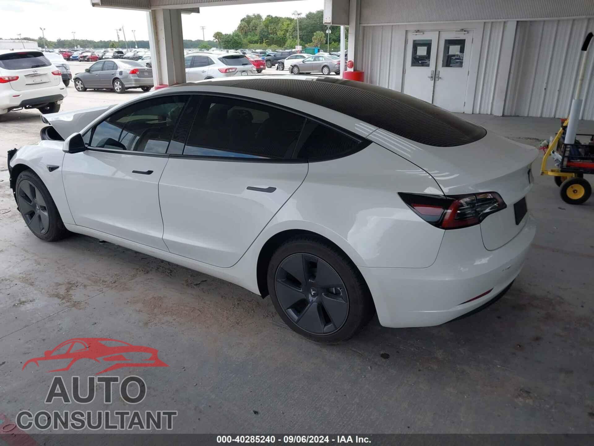 TESLA MODEL 3 2023 - 5YJ3E1EA3PF647784