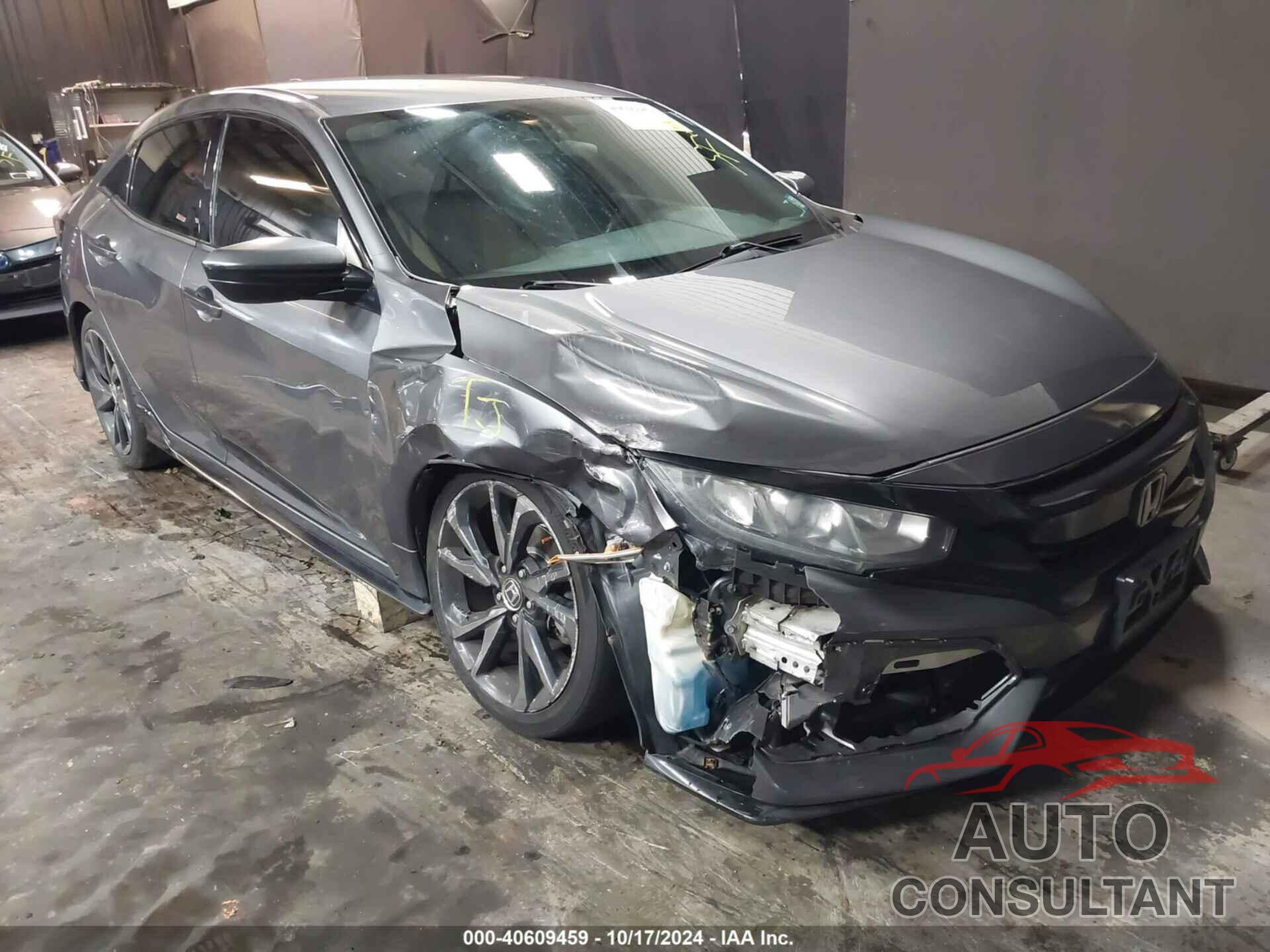 HONDA CIVIC 2018 - SHHFK7H46JU405351