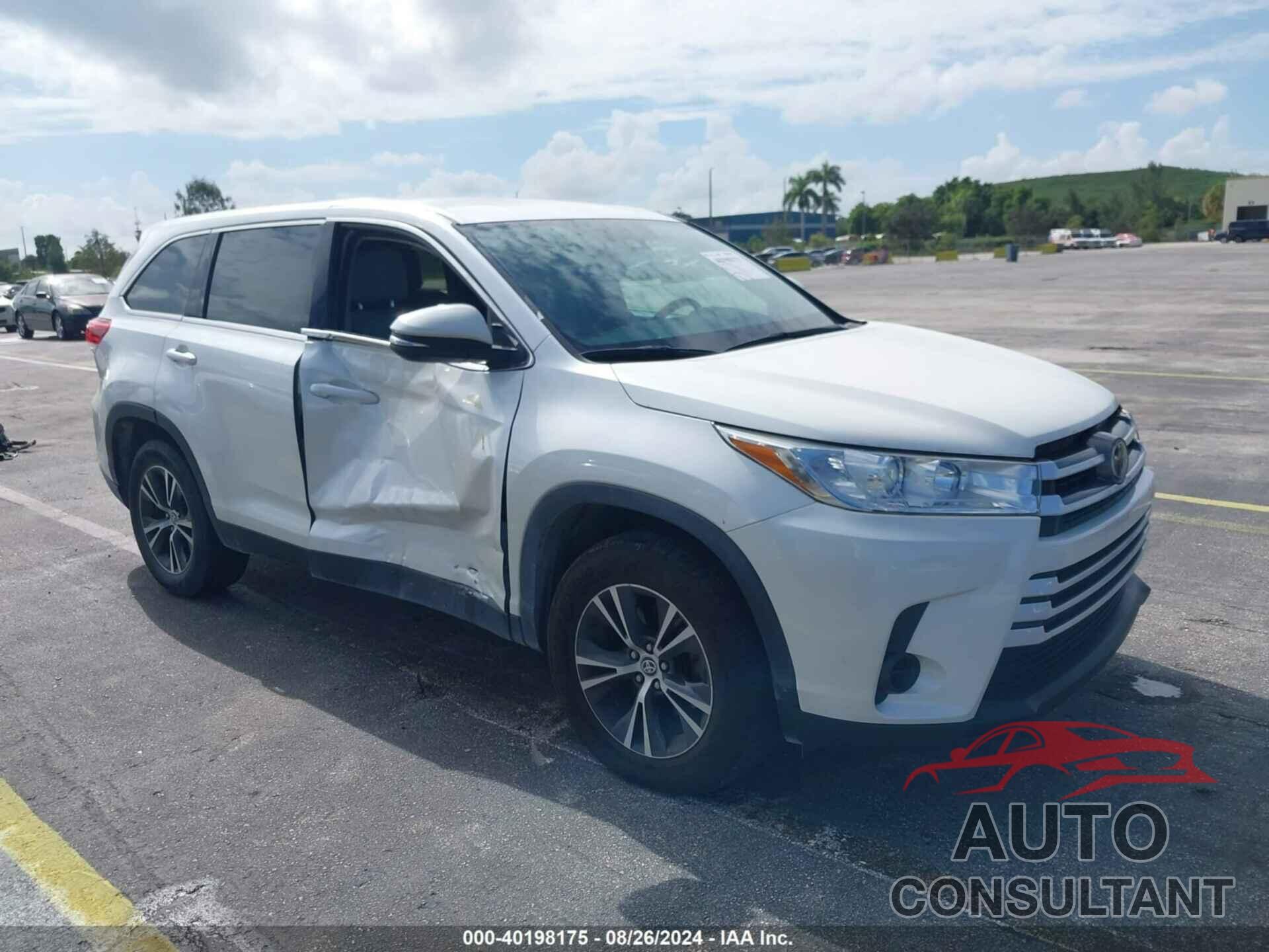 TOYOTA HIGHLANDER 2019 - 5TDZARFH3KS061056