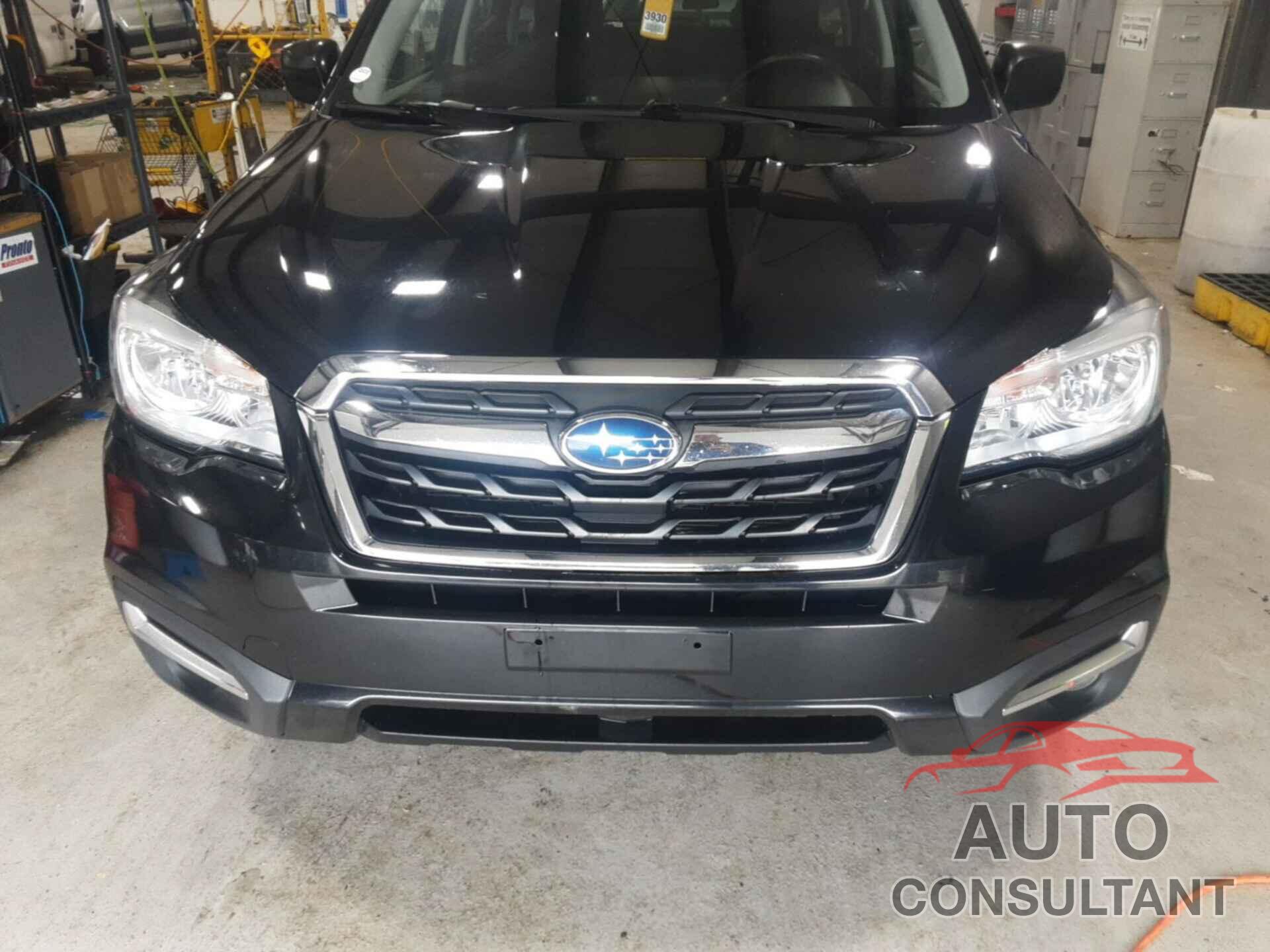 SUBARU FORESTER 2018 - JF2SJAGC7JH576359