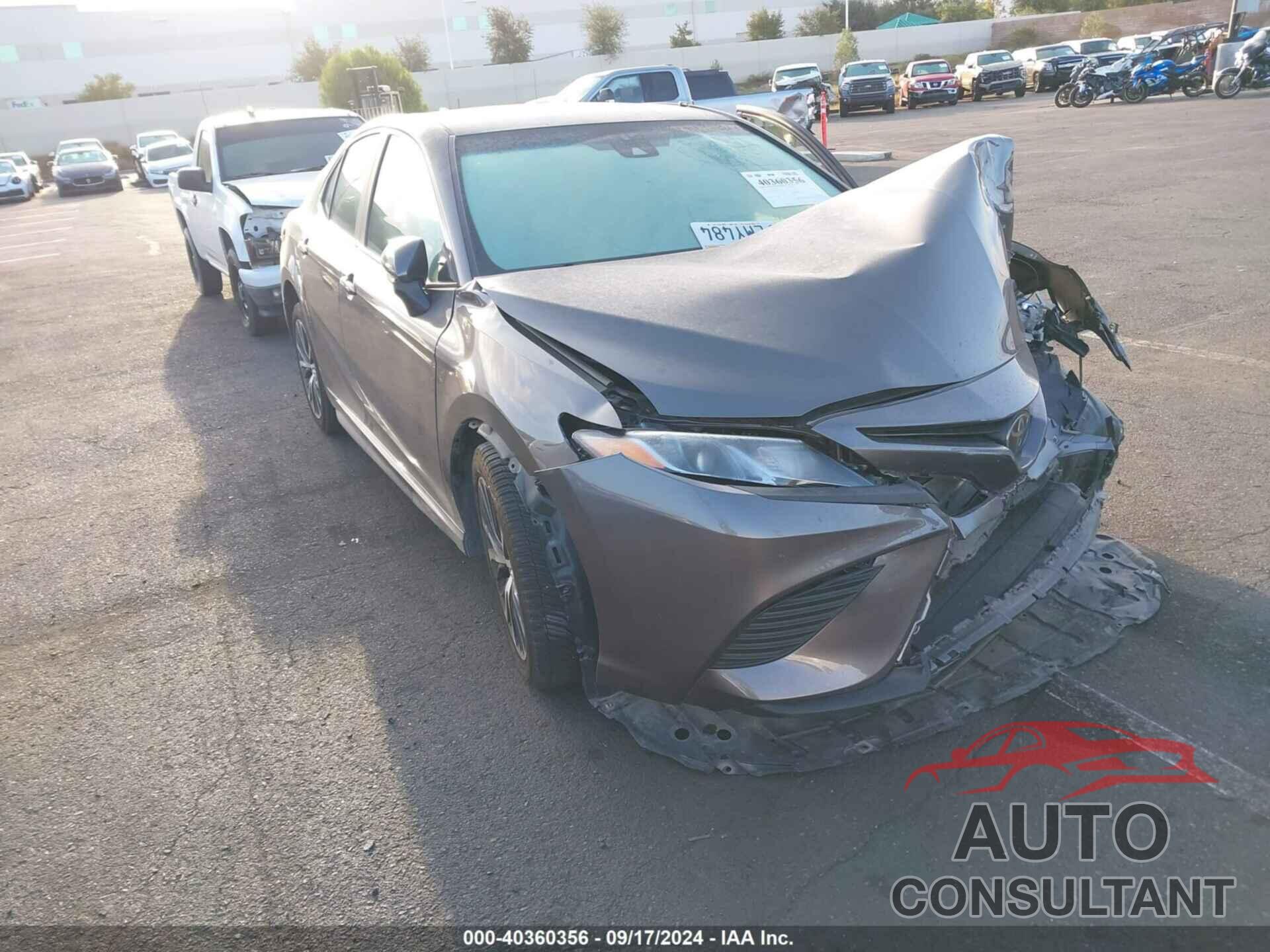 TOYOTA CAMRY 2019 - 4T1B11HK2KU197360