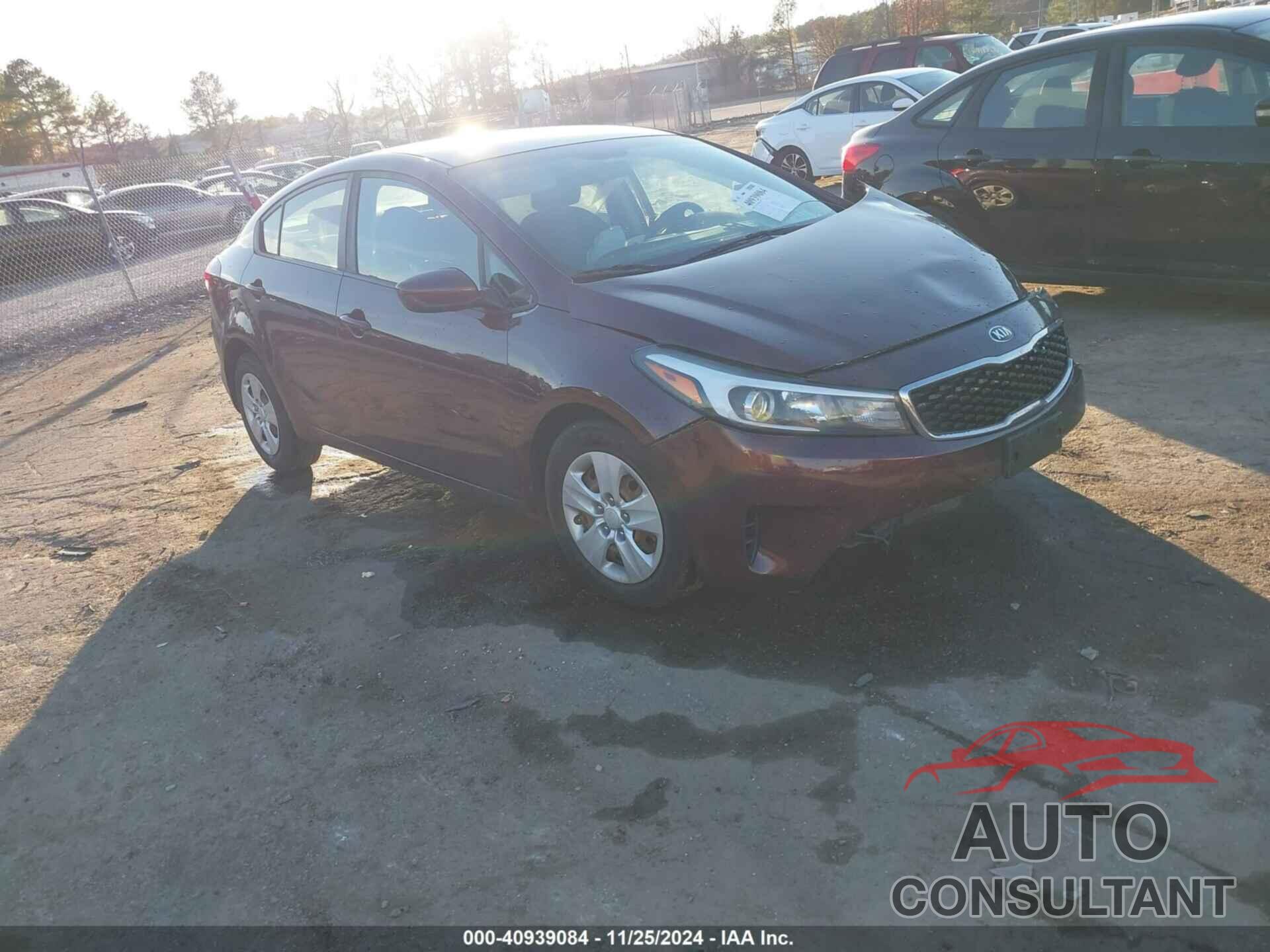 KIA FORTE 2018 - 3KPFK4A74JE186528