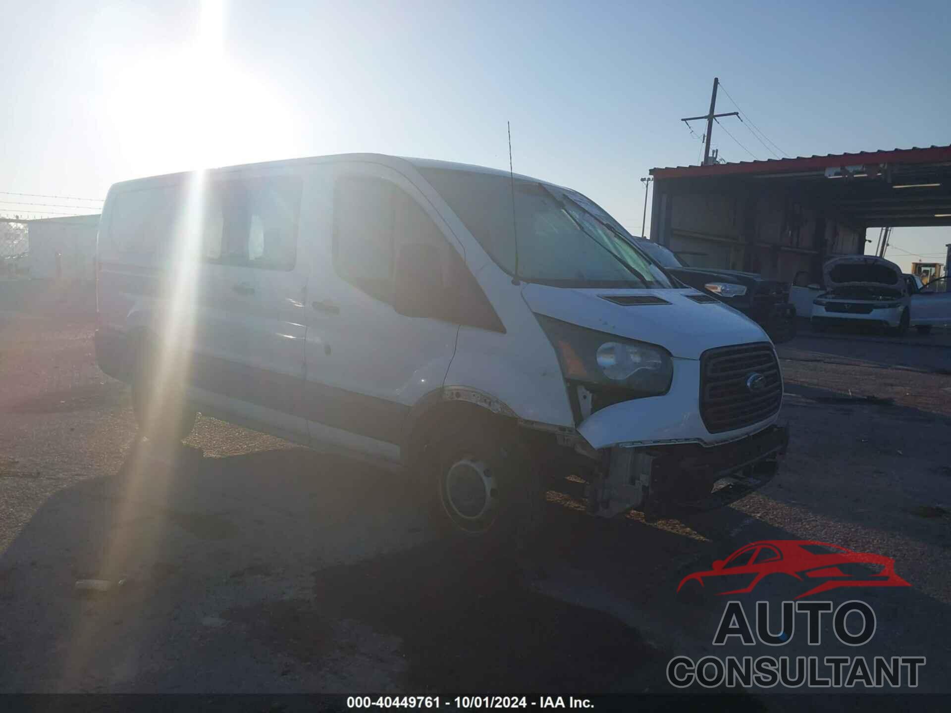 FORD TRANSIT-150 2015 - 1FTNE1ZM7FKA13506