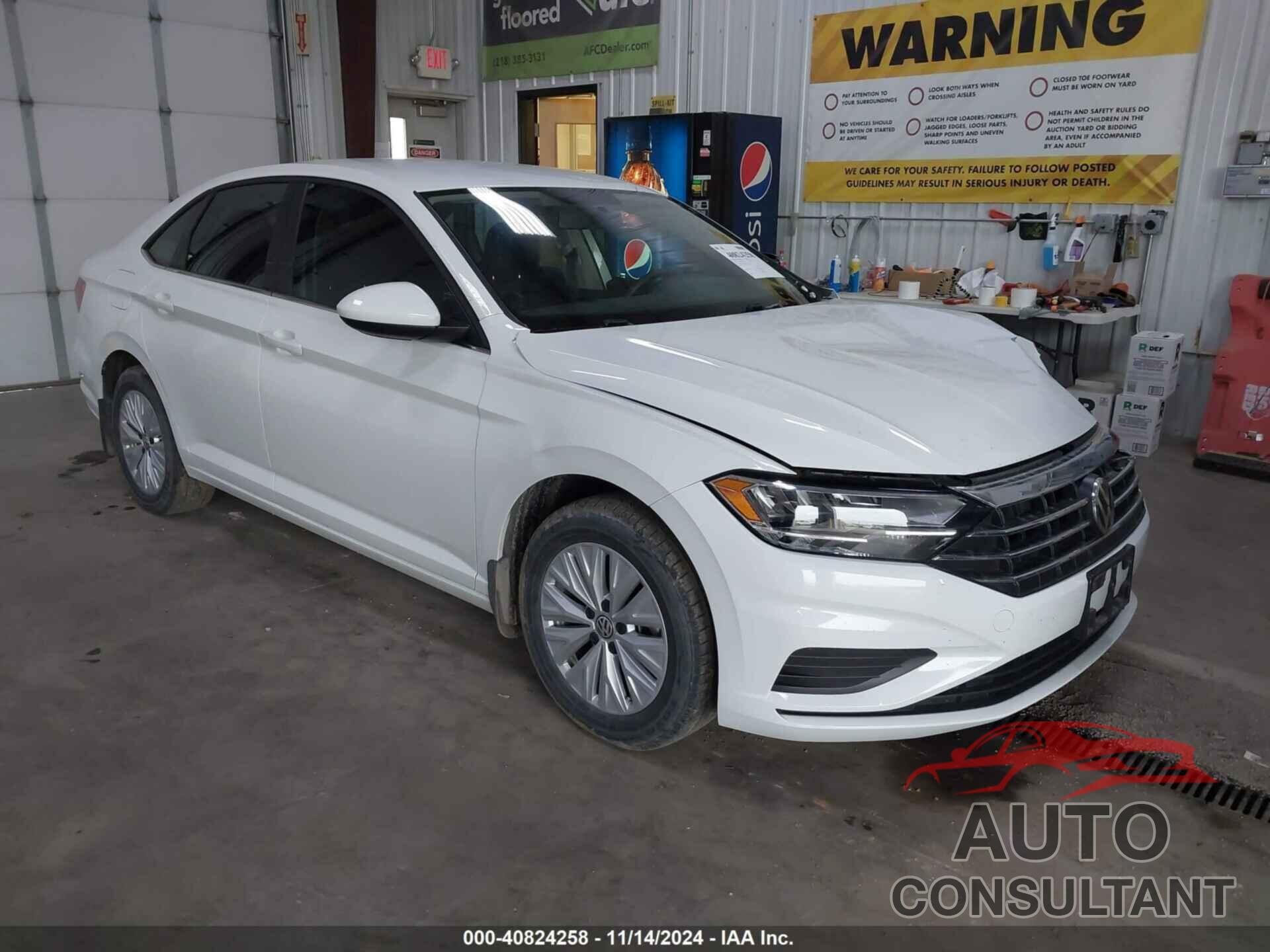 VOLKSWAGEN JETTA 2019 - 3VWN57BU0KM115324