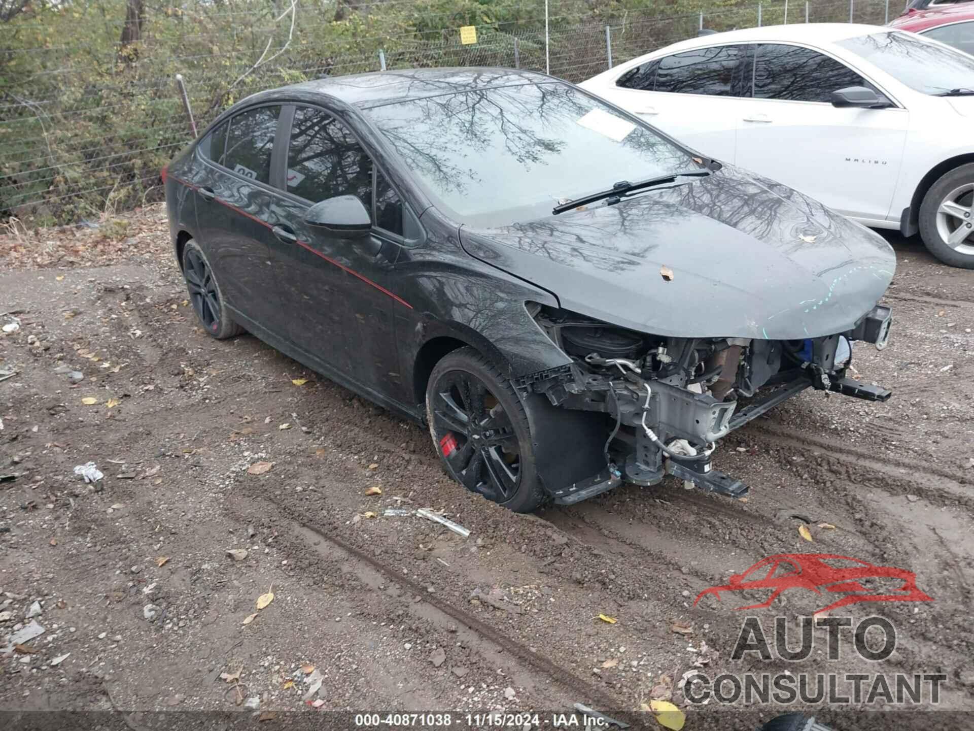 CHEVROLET CRUZE 2018 - 1G1BE5SM2J7149163