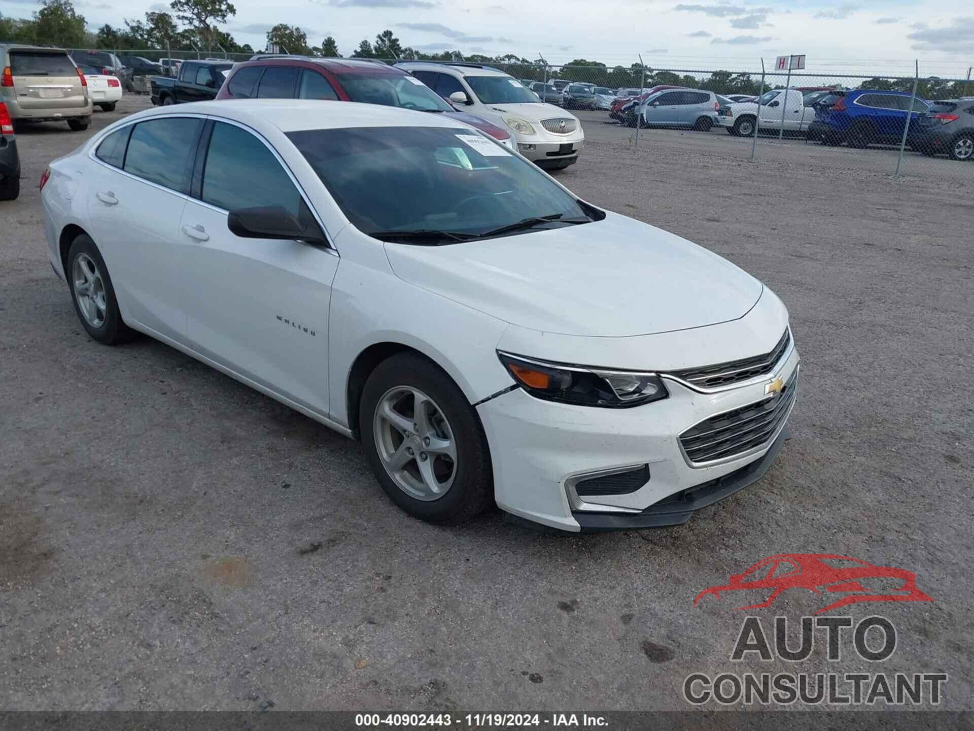CHEVROLET MALIBU 2017 - 1G1ZB5ST3HF277104