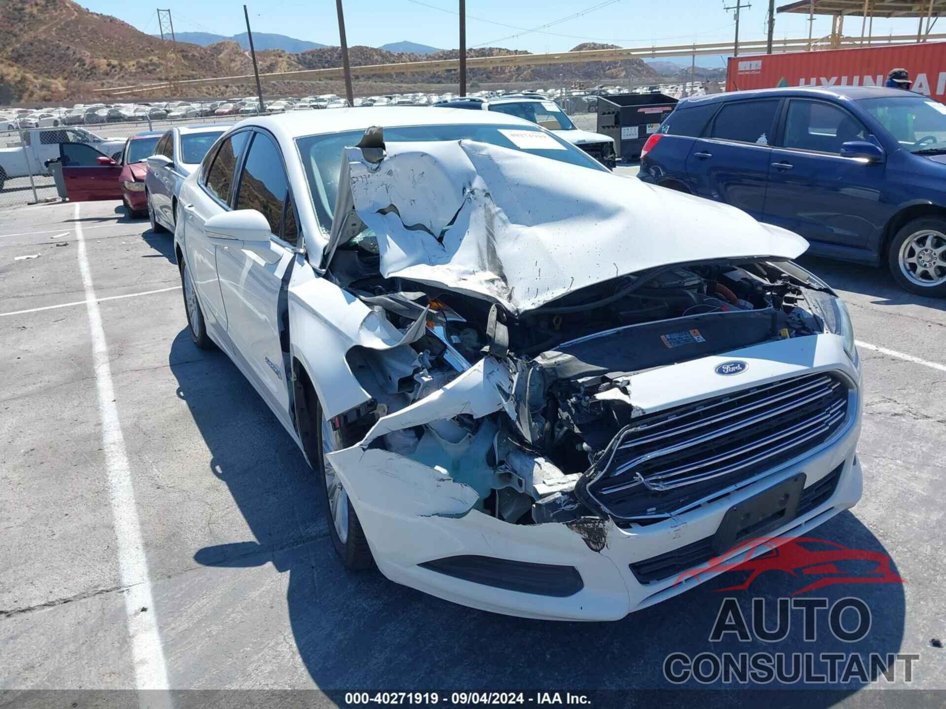 FORD FUSION HYBRID 2016 - 3FA6P0LU5GR123992