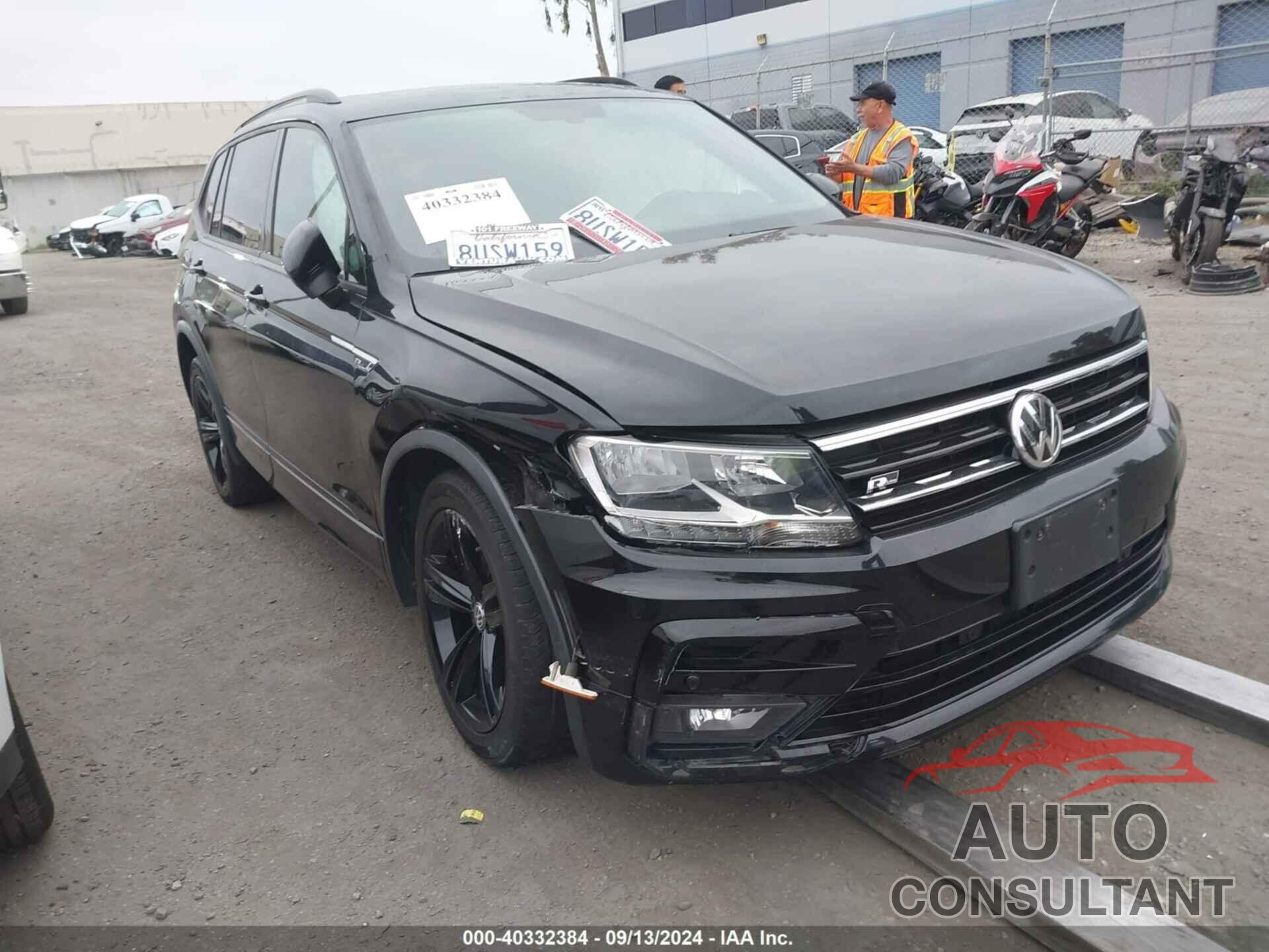 VOLKSWAGEN TIGUAN 2019 - 3VV3B7AX0KM076475