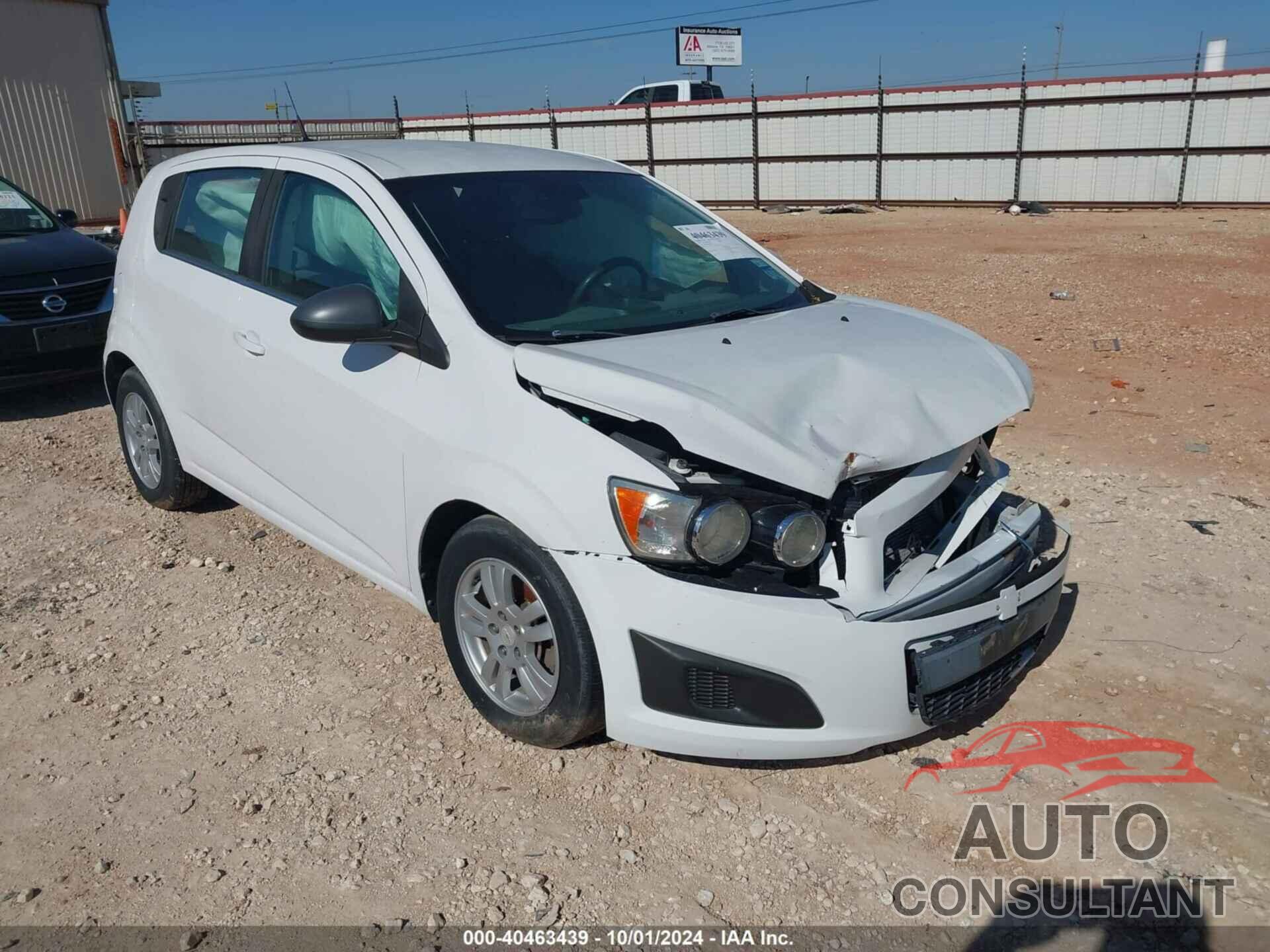 CHEVROLET SONIC 2012 - 1G1JC6SH1C4102124