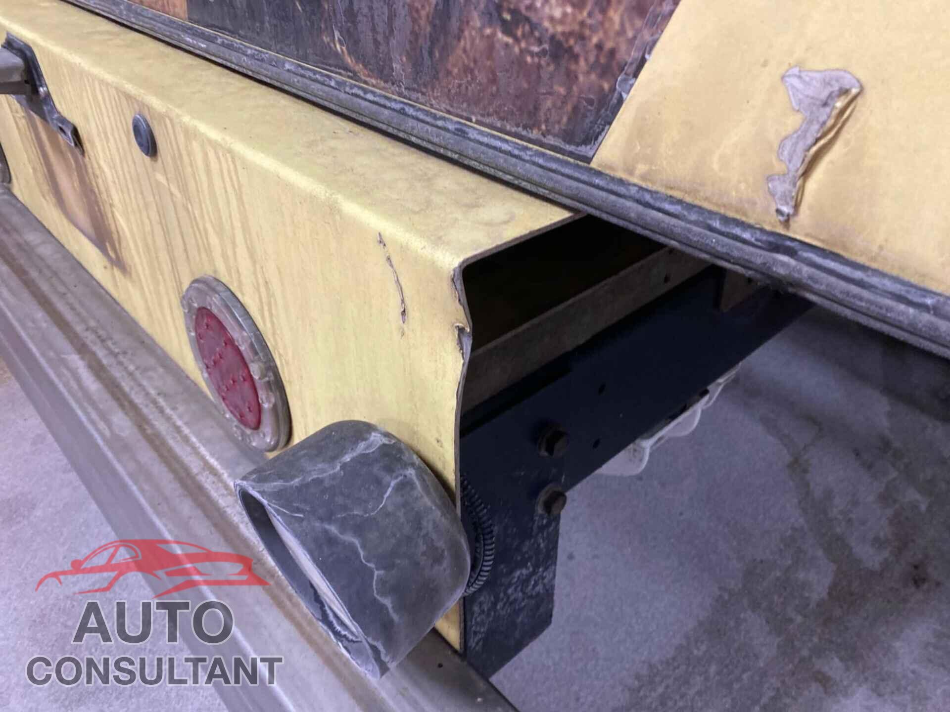 FORD ECONOLINE 2019 - 1FDXE4FS4KDC07711