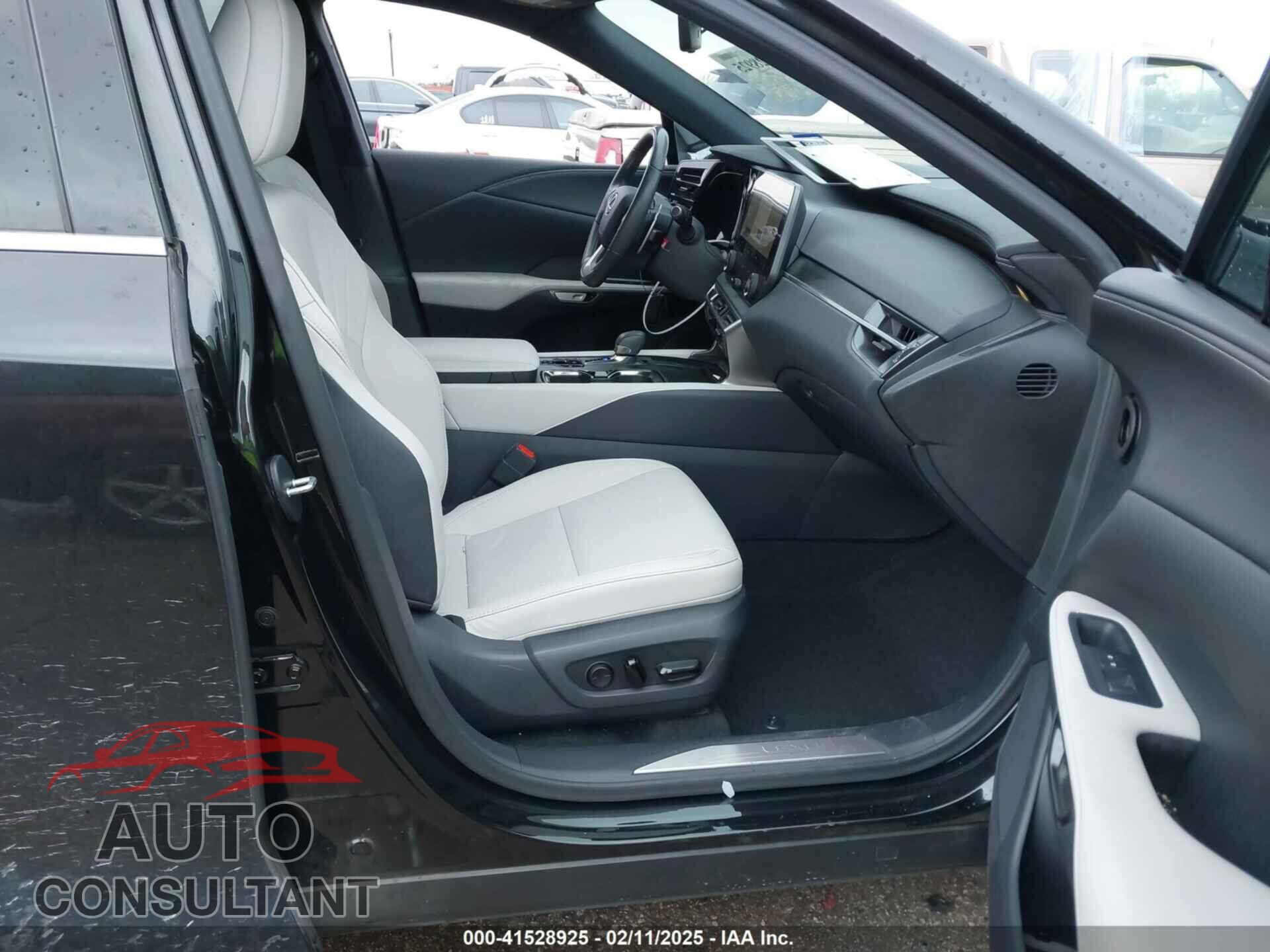 LEXUS RX 350H 2023 - 2T2BBMCA4PC003106