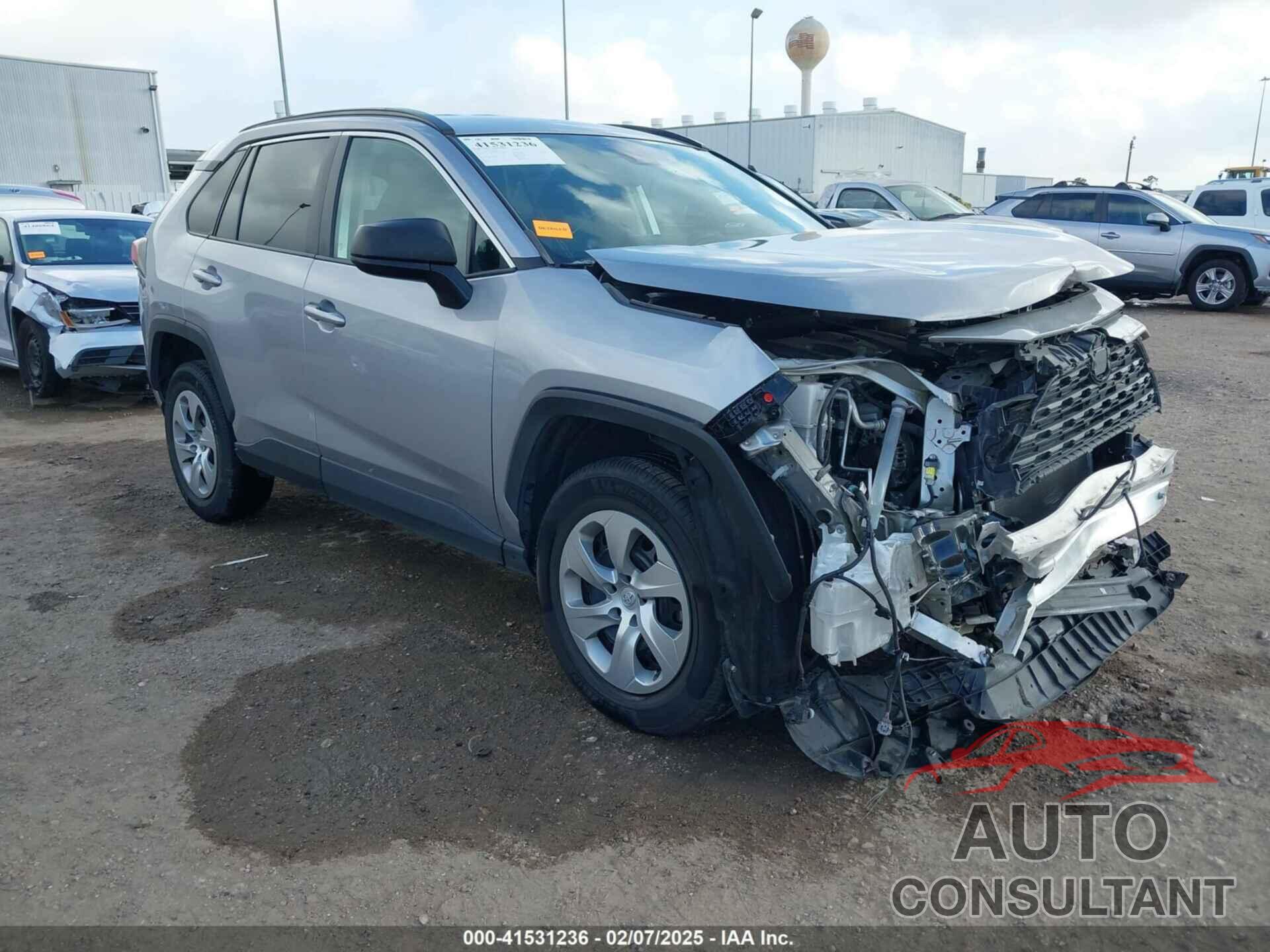 TOYOTA RAV4 2019 - 2T3H1RFV0KW040813