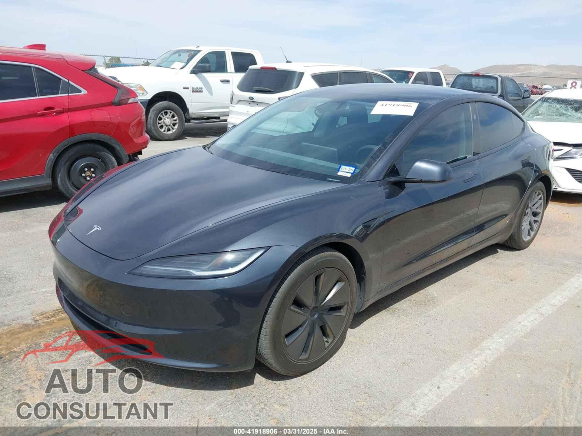 TESLA MODEL 3 2024 - 5YJ3E1EB6RF725258