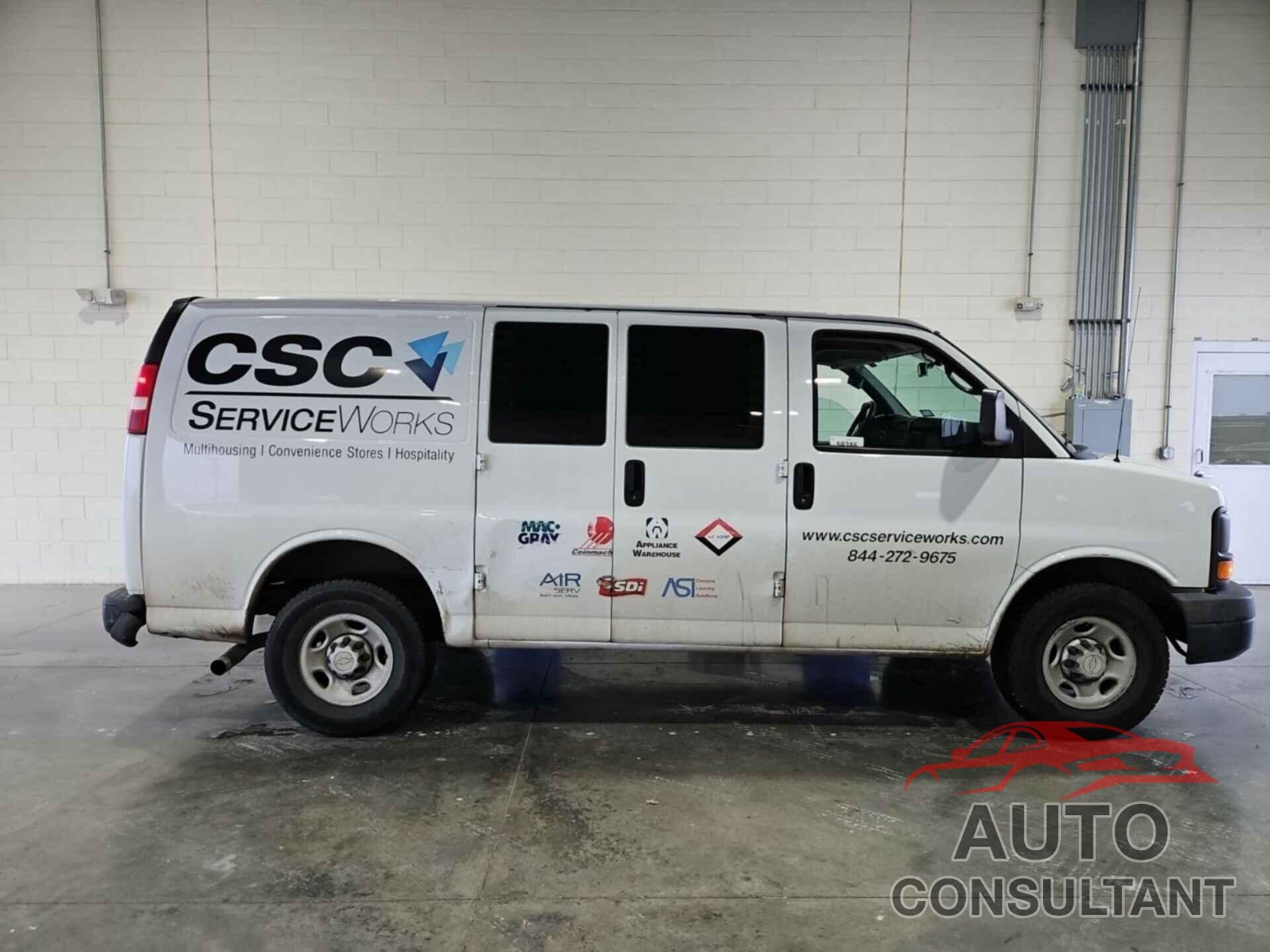 CHEVROLET EXPRESS G2500 2014 - 1GCWGFCA8E1183629