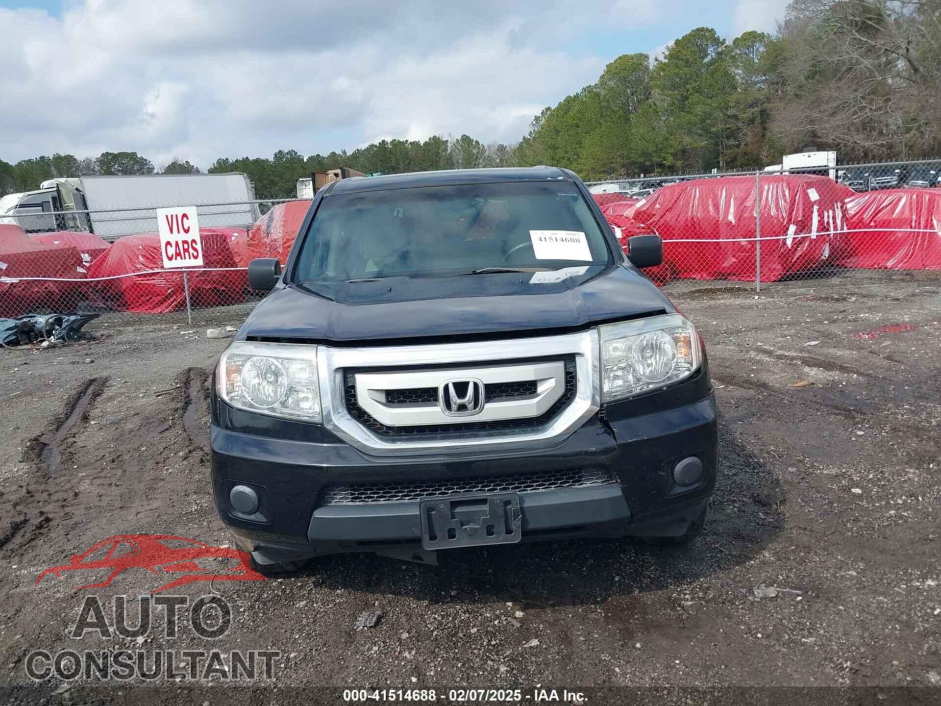 HONDA PILOT 2011 - 5FNYF3H23BB016674