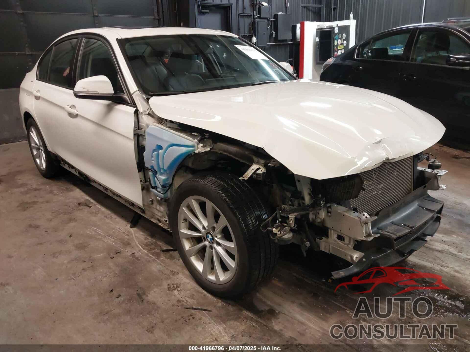 BMW 320I 2017 - WBA8A3C52HK691523