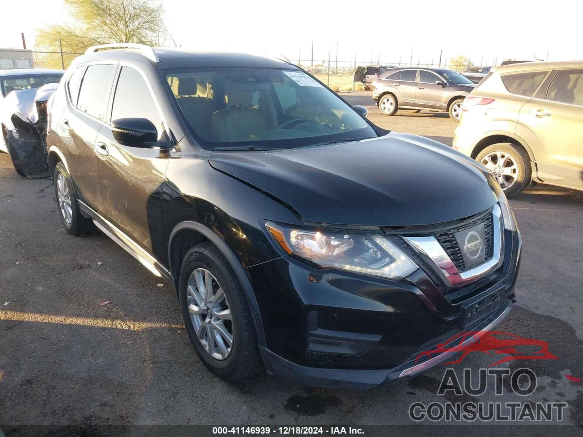 NISSAN ROGUE 2017 - KNMAT2MT1HP588697