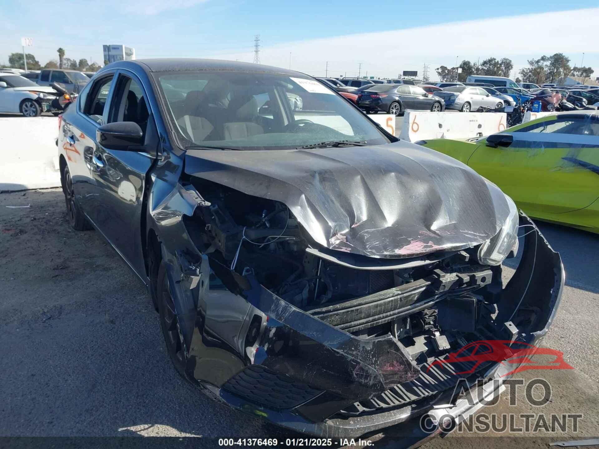 NISSAN SENTRA 2018 - 3N1AB7AP0JY345445